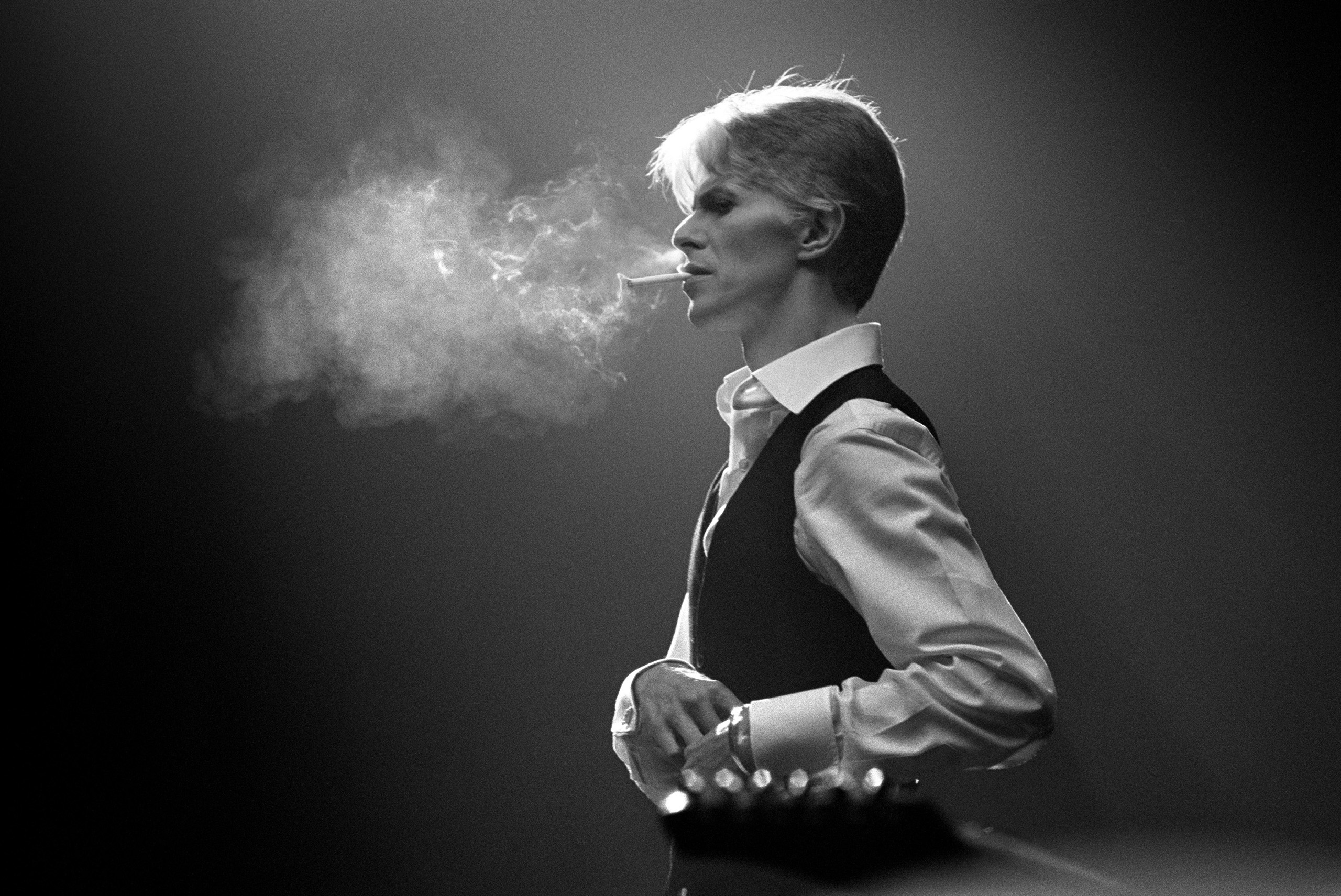 what cigarettes did david bowie smoke When David Bowie Was the Thin White Duke