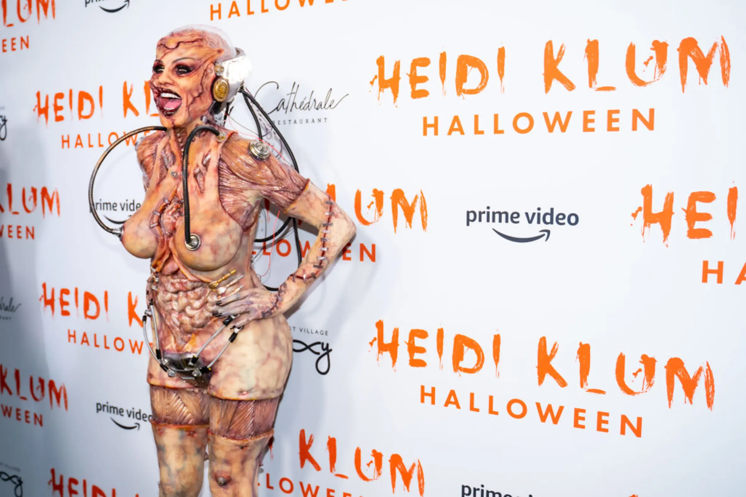 Heidi Klum's 2019 Halloween Costume Slays the Game Once More Heidi Klum's 2019 Halloween Costume Slays the Game Once More