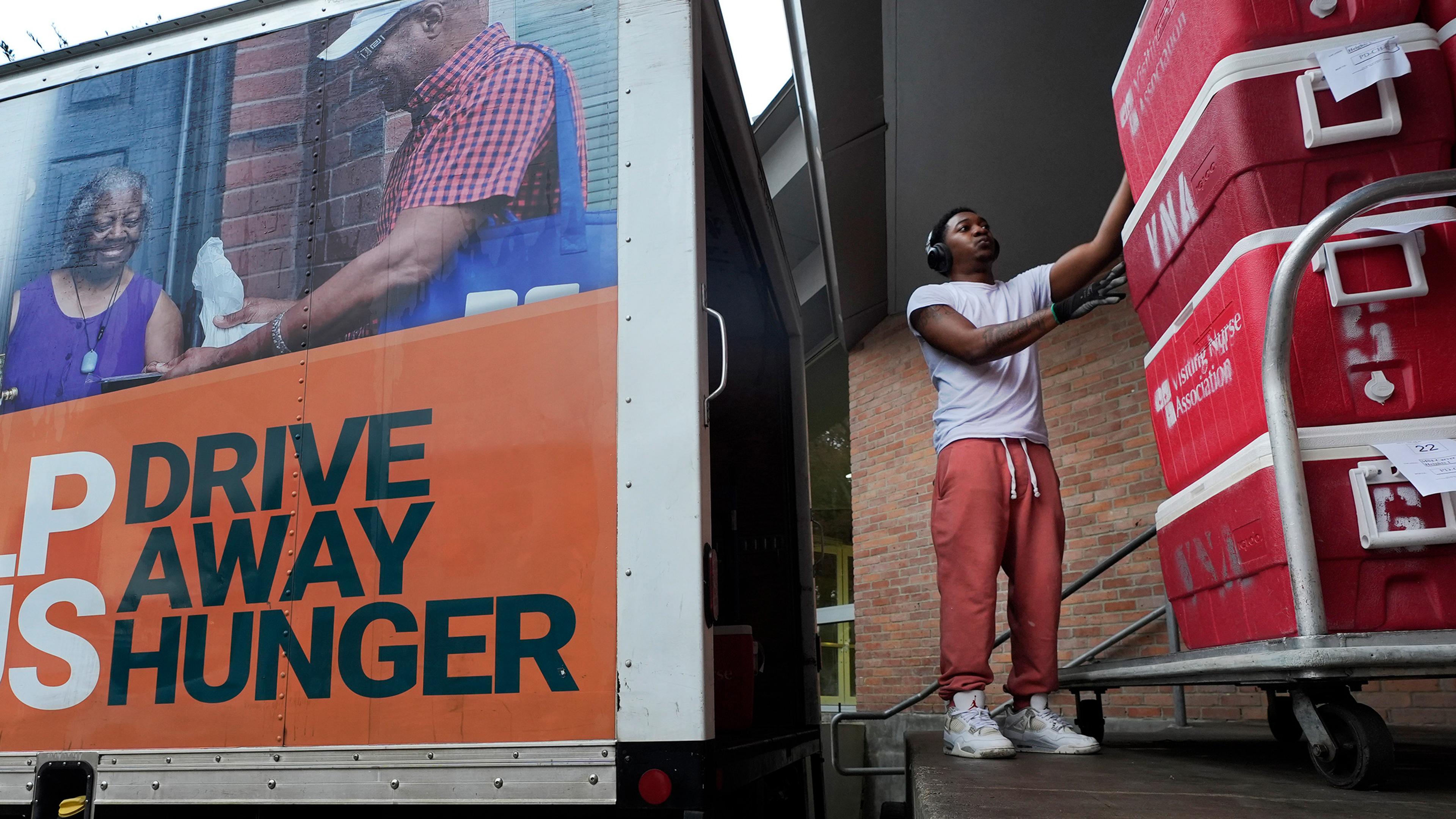 Why Meals on Wheels America Desperately Needed the $70 Million It Got From MacKenzie Scott