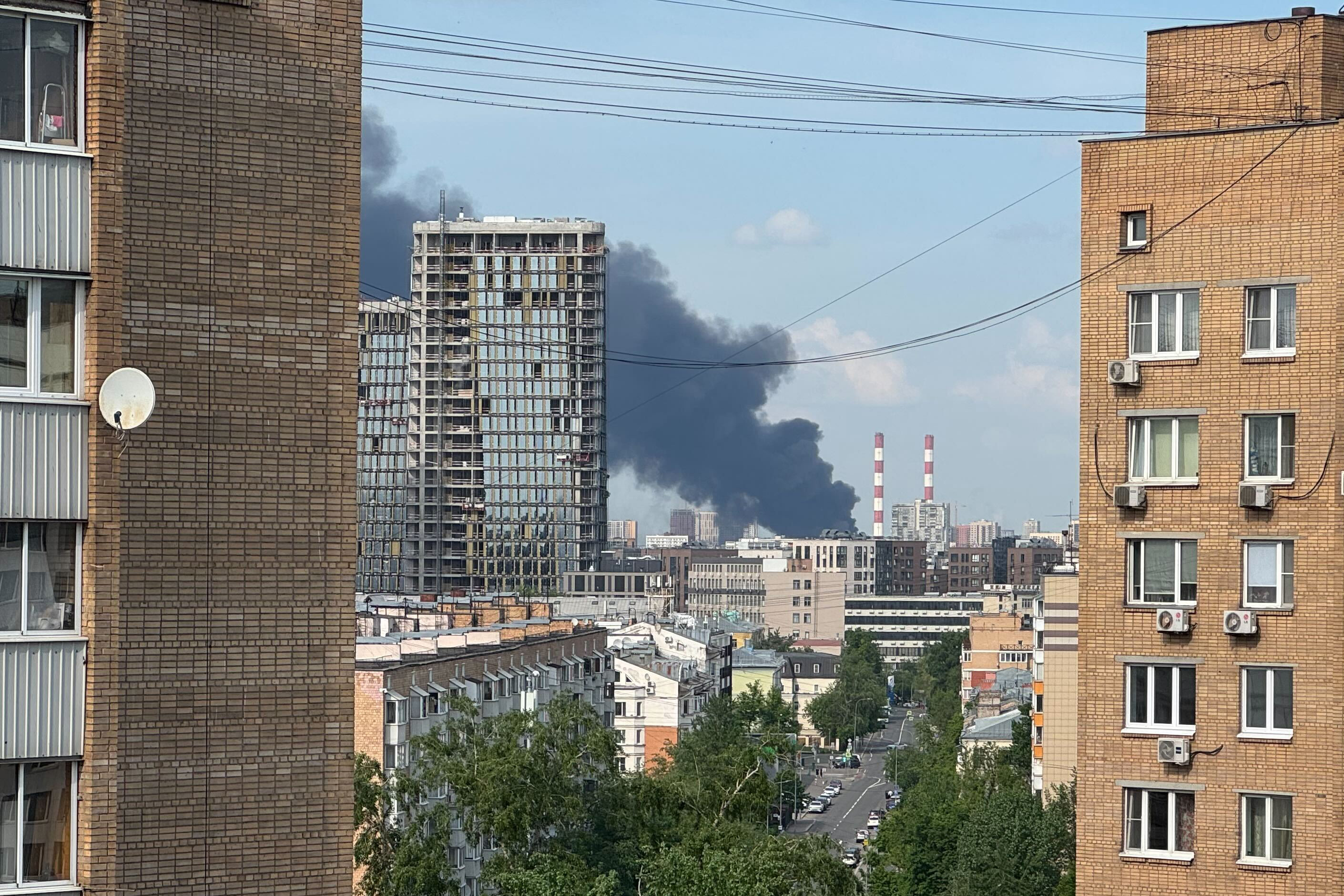 Zelensky Hails Ukraines Growing Drone Capability After Massive Moscow Strike