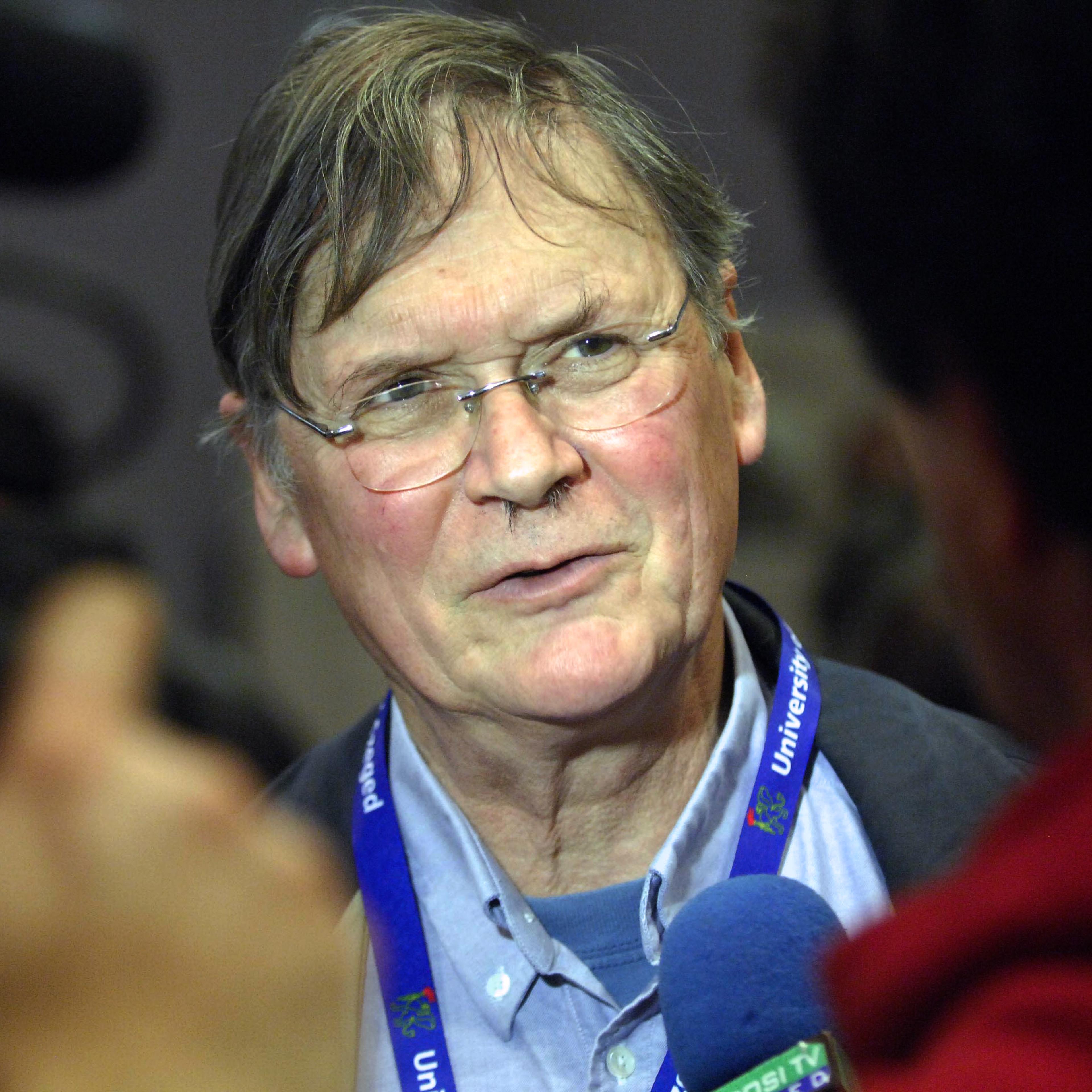 English biochemist, the Nobel-prize winn