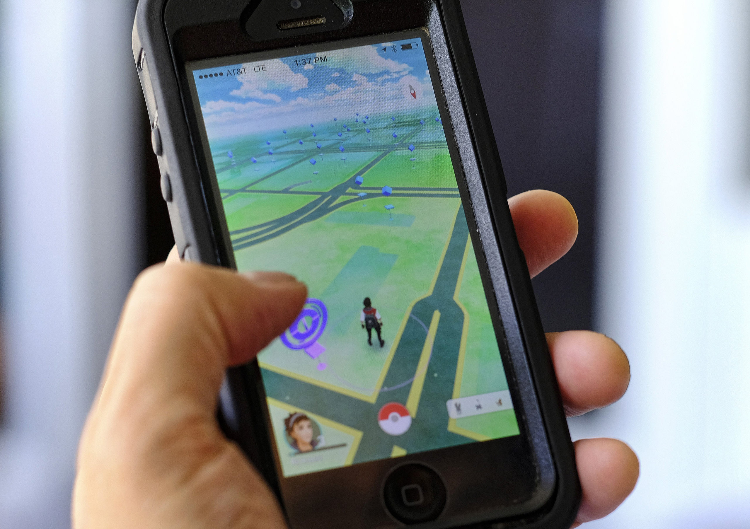 How to Play Pokemon Go: A Guide to the Basics