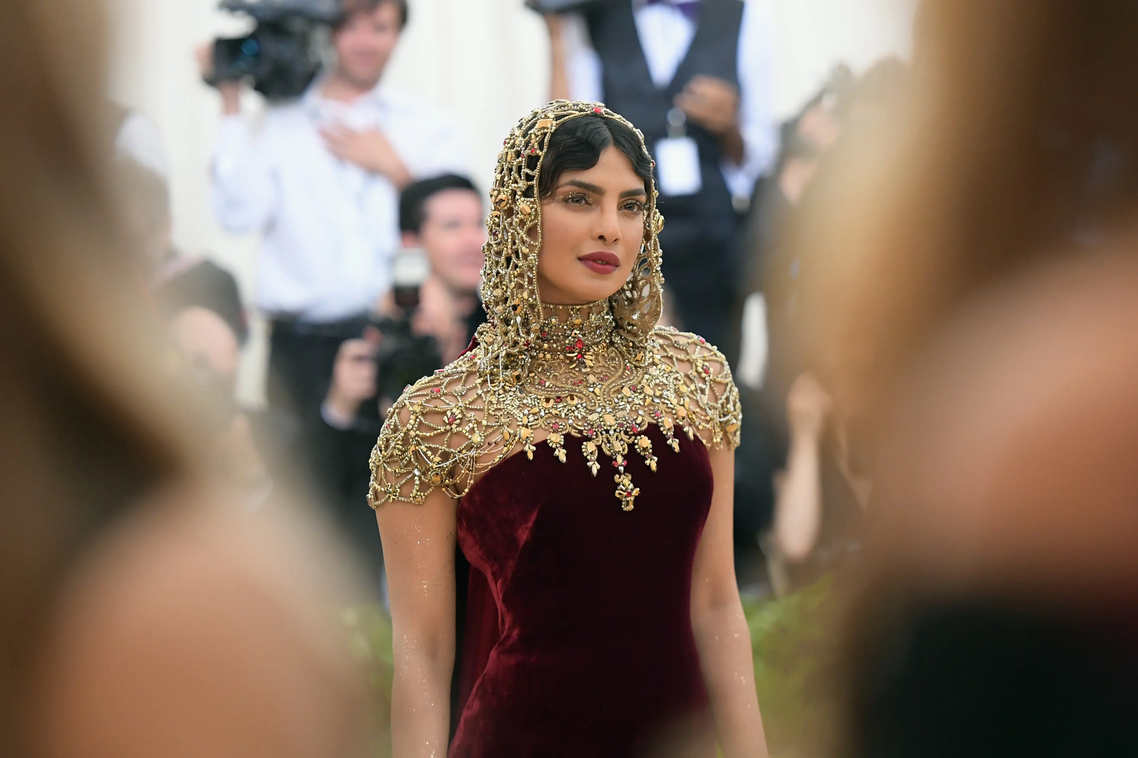 Priyanka Chopra Stuns in Ralph Lauren Dress at 2018 Met Gala Priyanka Chopra Stuns in Ralph Lauren Dress at 2018 Met Gala