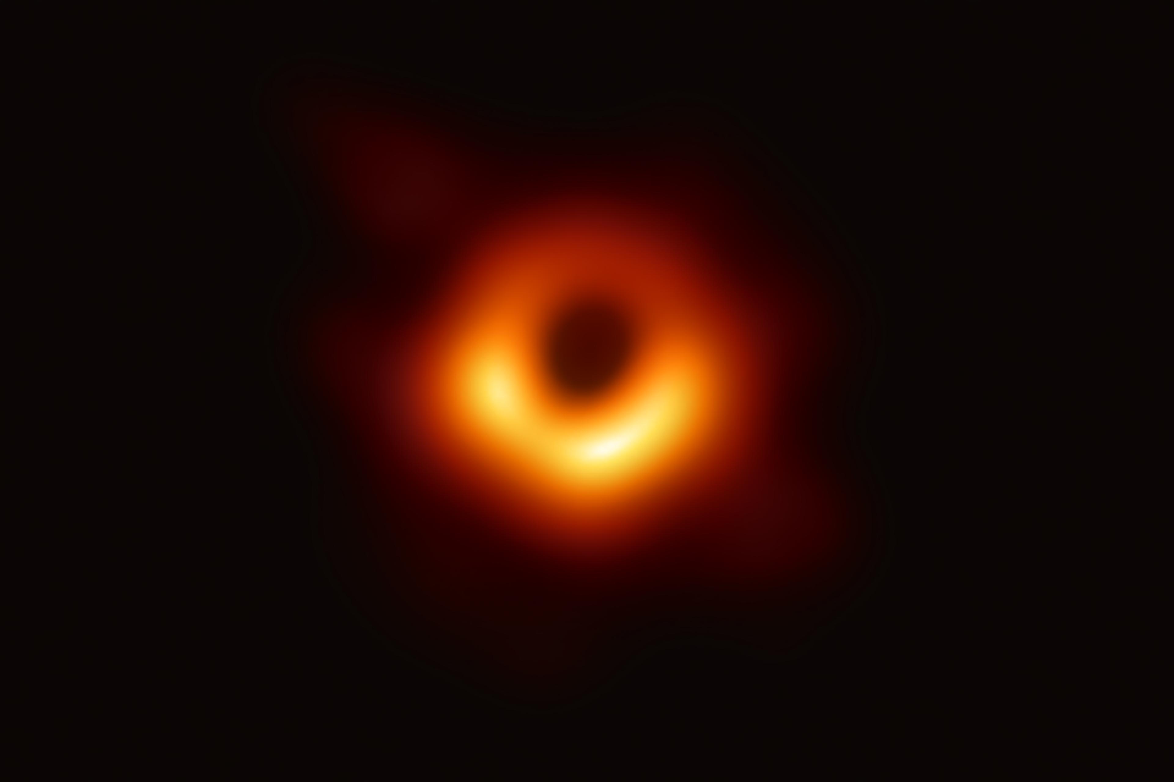 Black Hole Photo