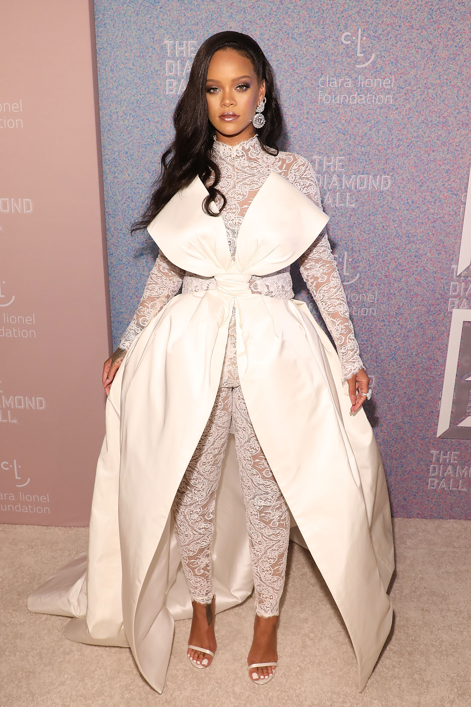 Rihanna Wears Dramatic Bow Dress to 2018 Diamond Ball in NYC