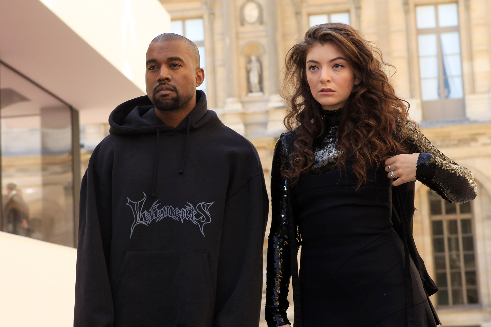 Lorde Covers Kanye West's Love Lockdown, Runaway in Chicago