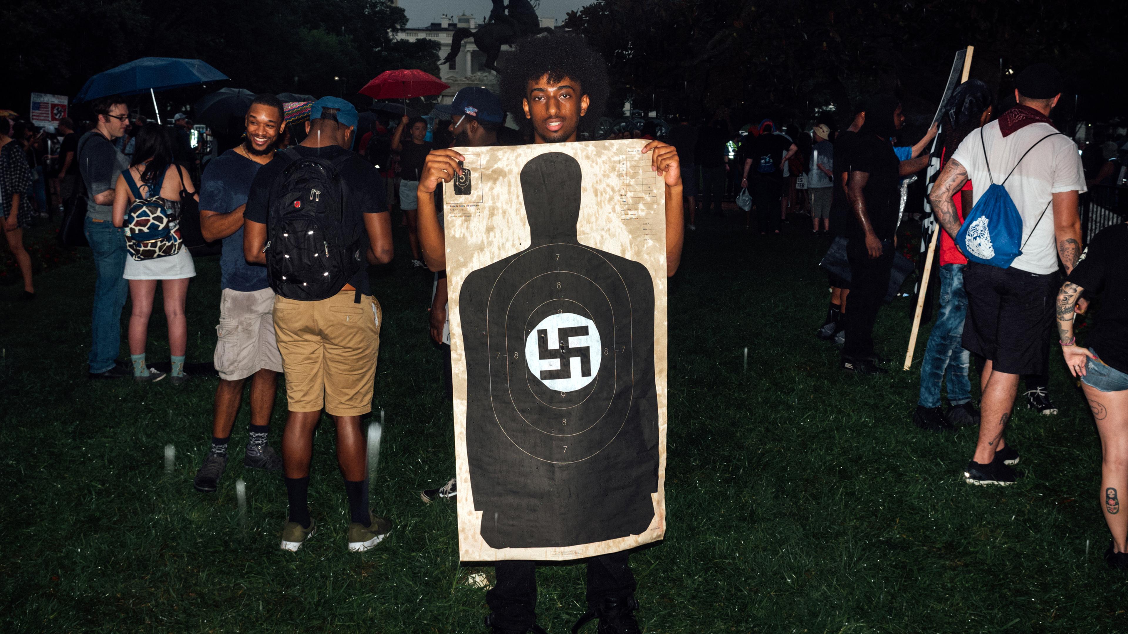 daniel-arnold-unite-the-right-counter-protesters