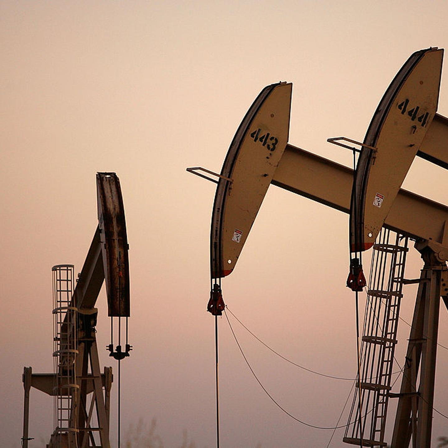 High Oil Prices Continue To Drive Gas Prices Steadily Upwards