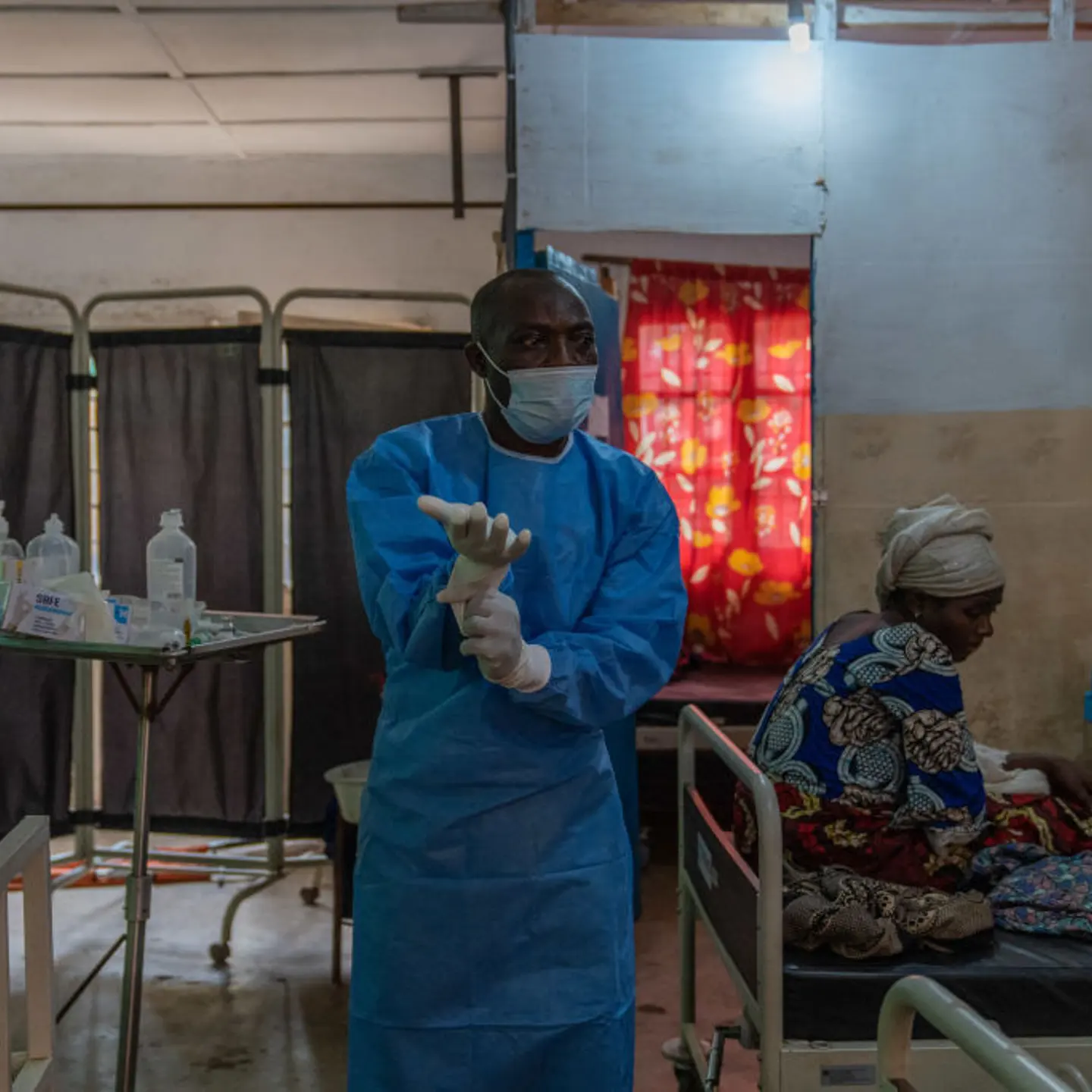 A nurse in an mpox ward in DRC.