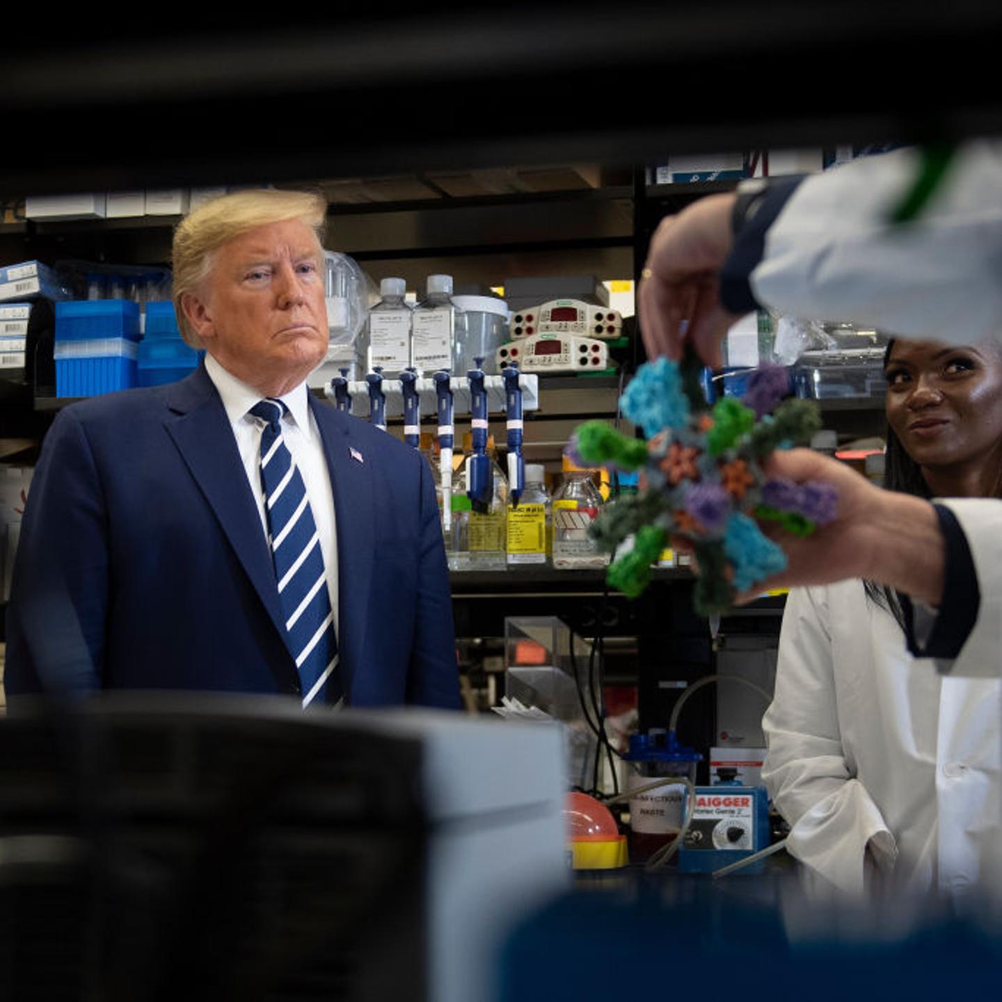 Trump tours NIH's vaccine research center