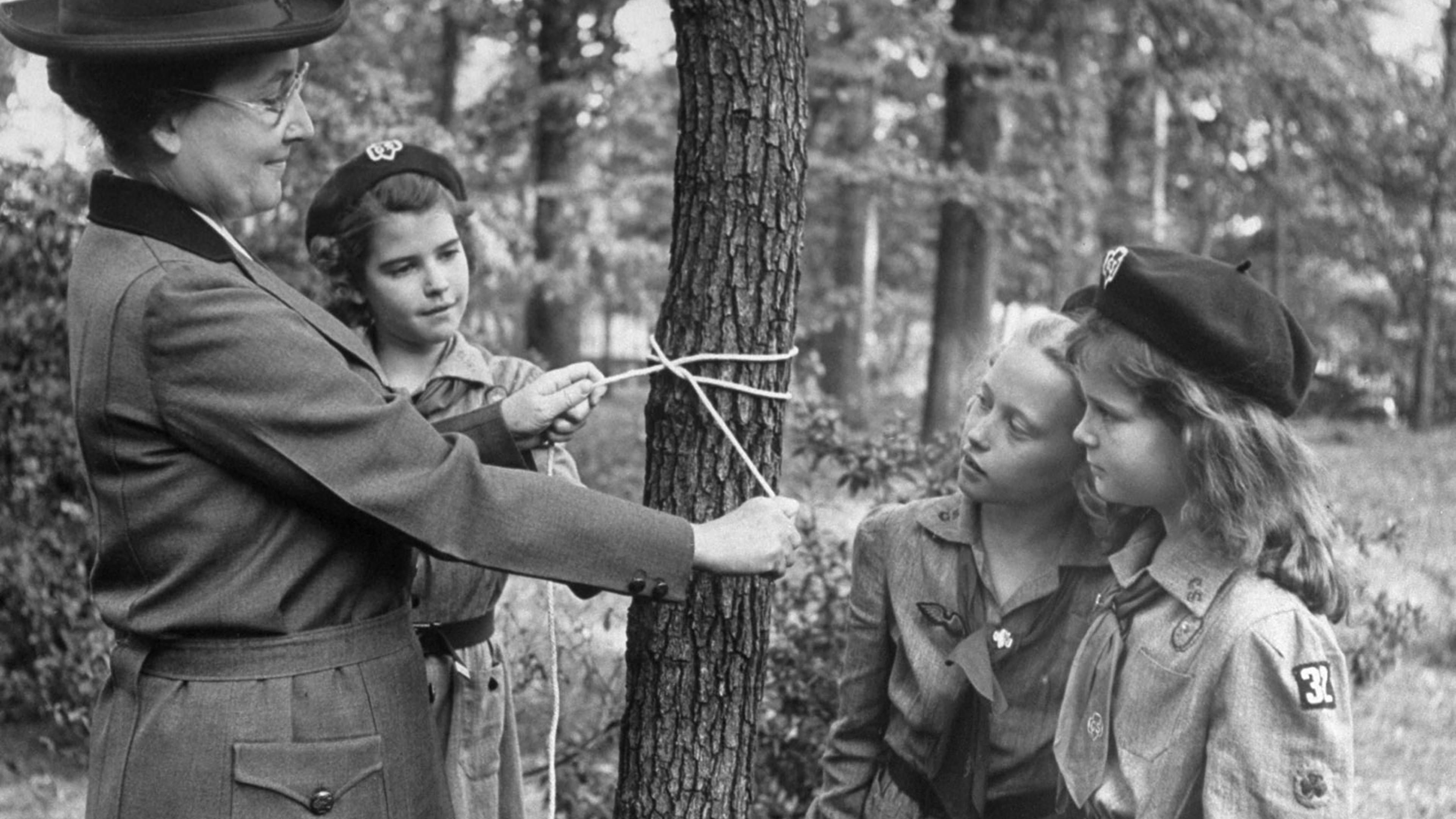 Doris Winstead Girl Scouts: Pictures of America's 'First Girl Scout,' Daisy Gordon