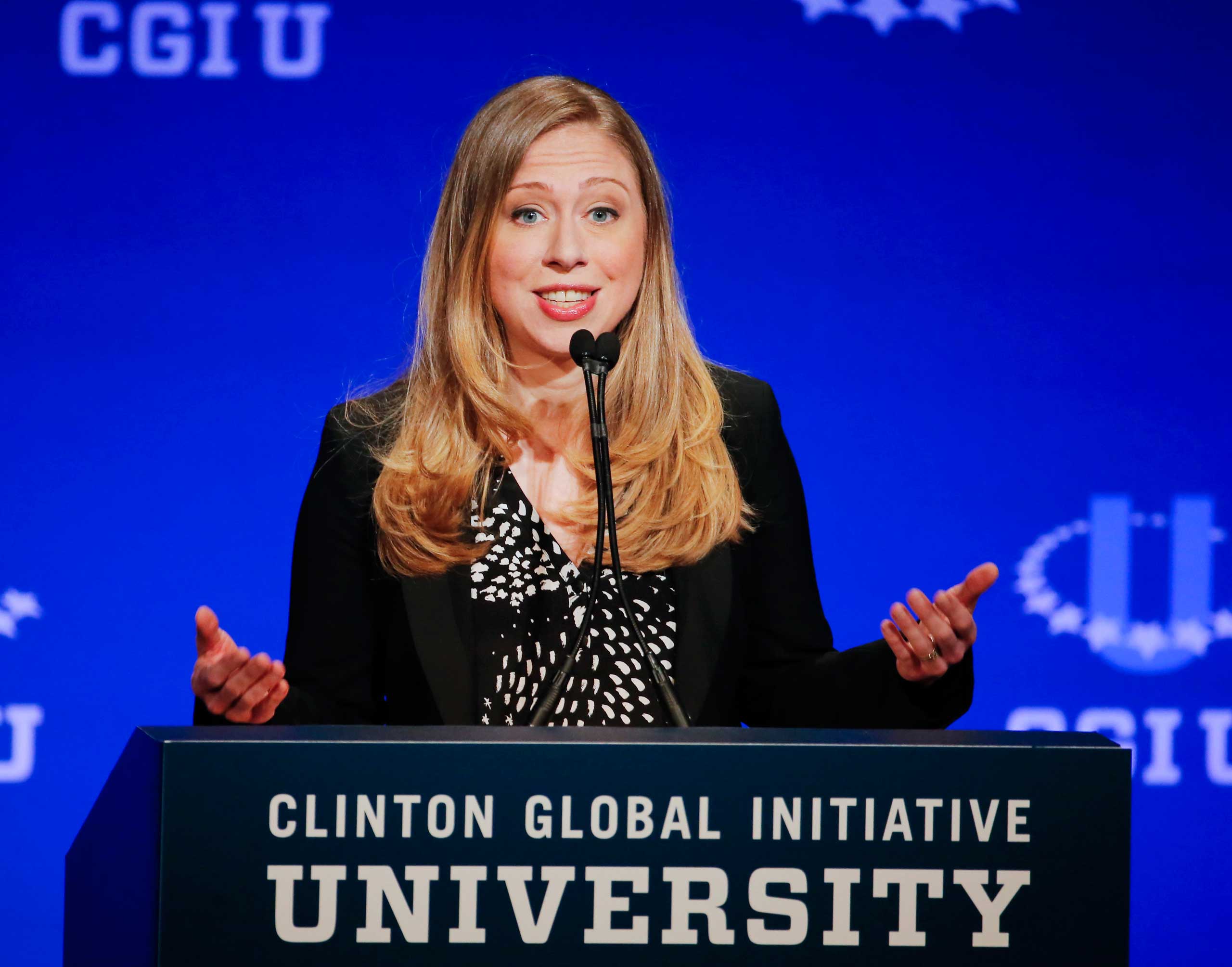 Celebrities Congratulate Chelsea Clinton on Her Baby