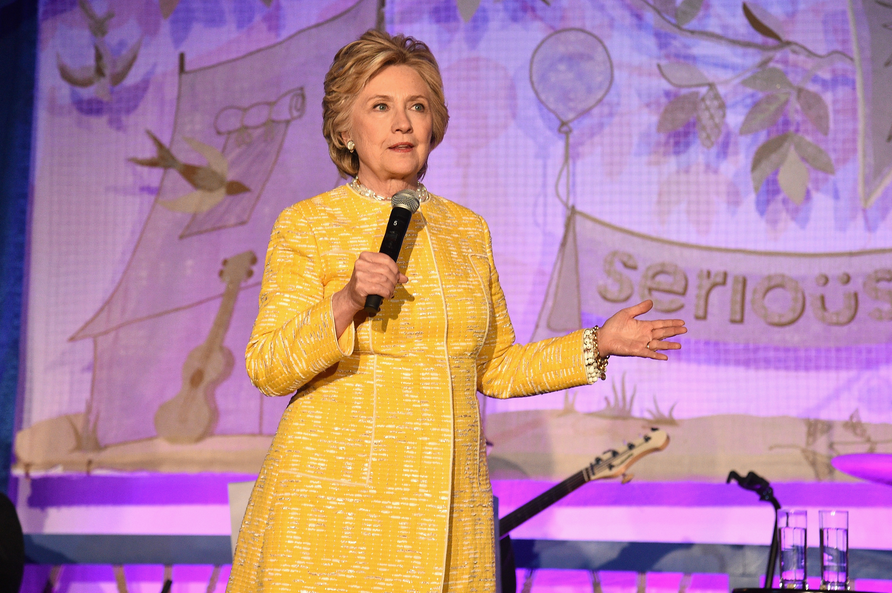 hillary clinton purple dress 1993 - All Photos