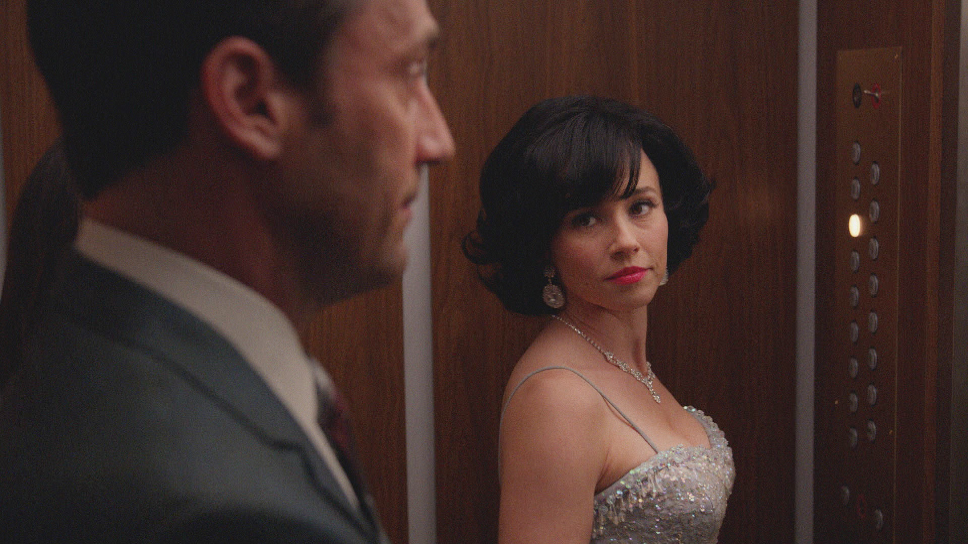 Mad Men: Linda Cardellini on the Show's Secrets, Sex Scenes and Finale
