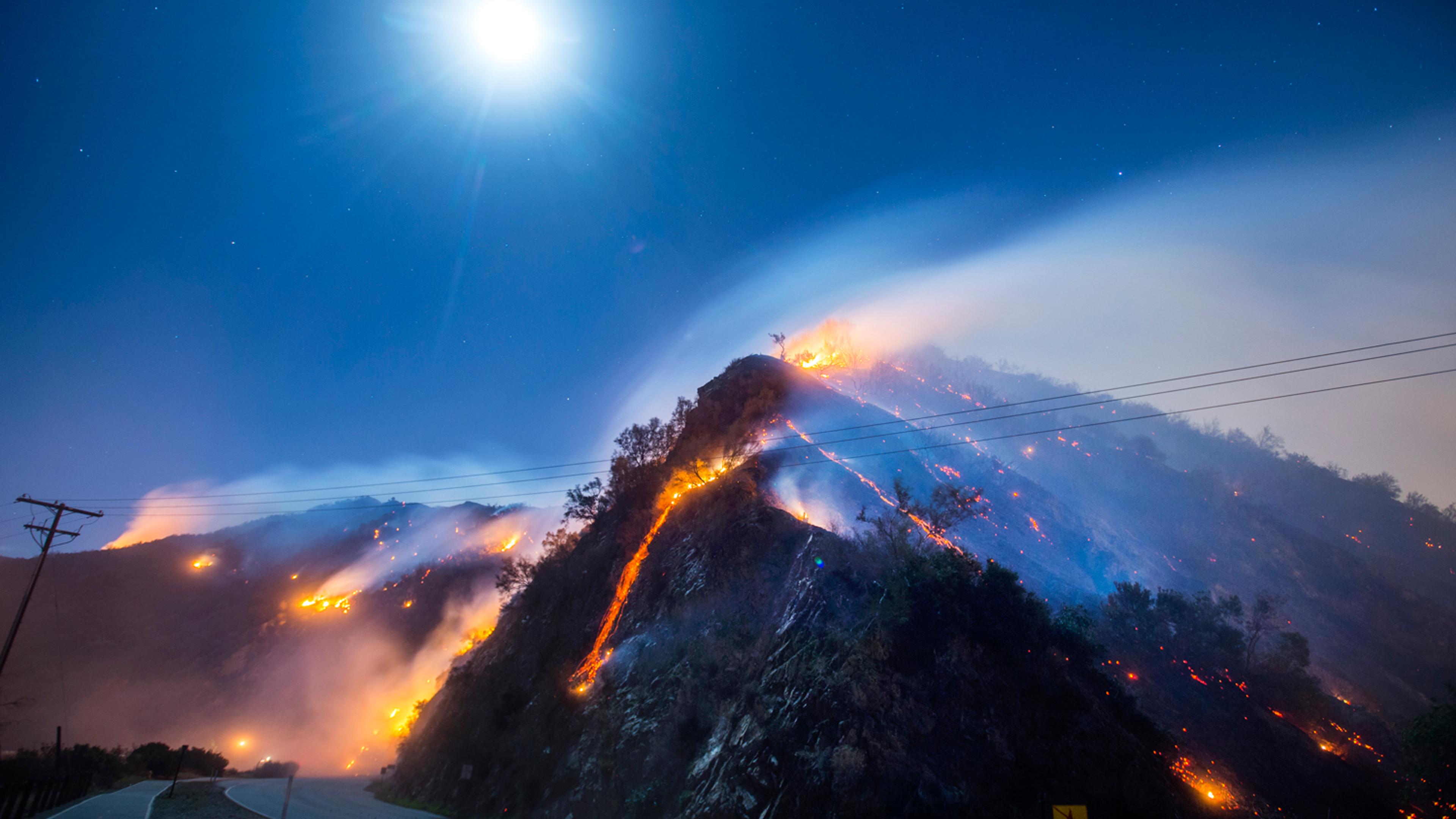 Stuart Palley Chasing Blazes: Stuart Palley's Photos of Wildfires