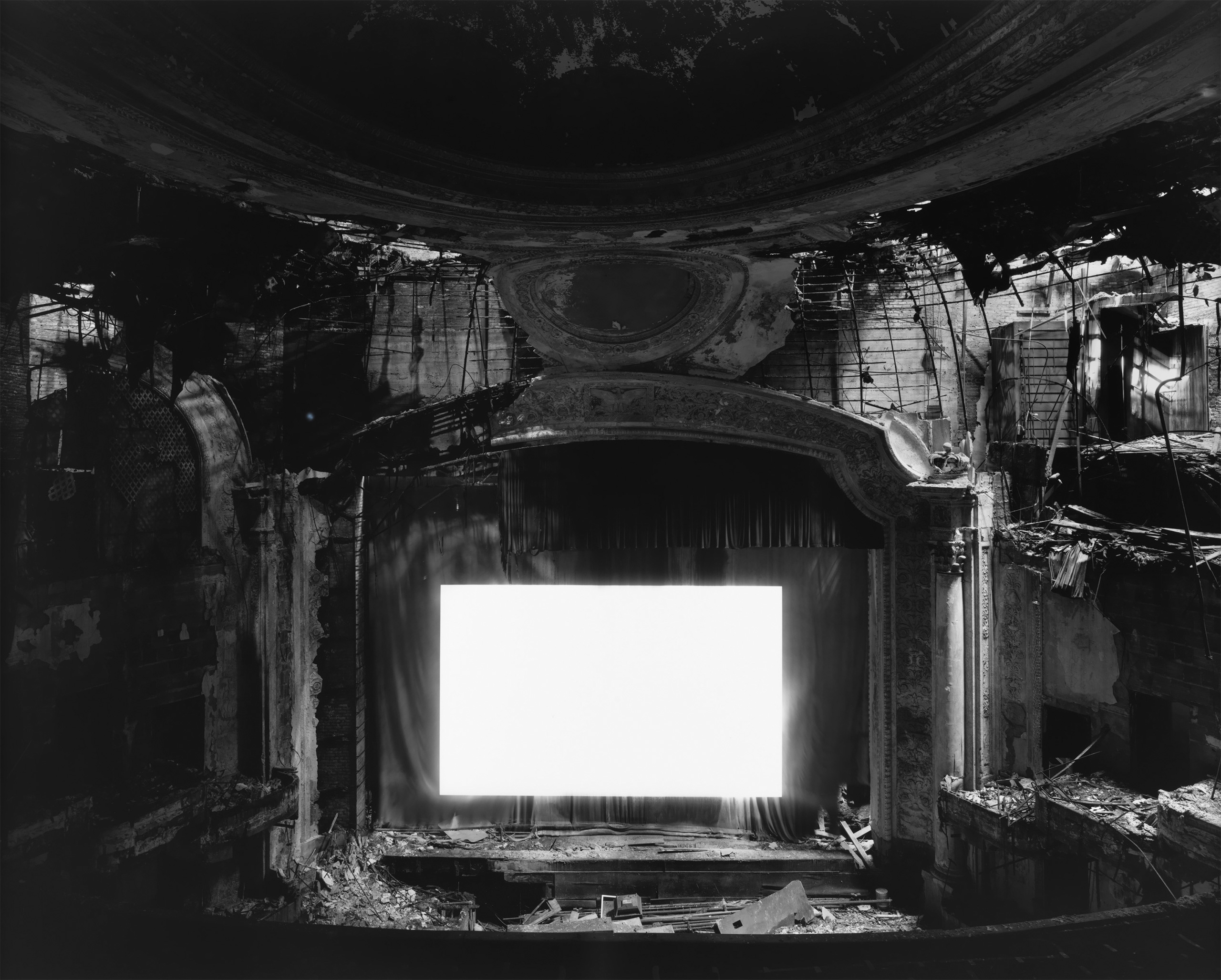 Hiroshi Sugimoto: Apocalyptic Visions on Show