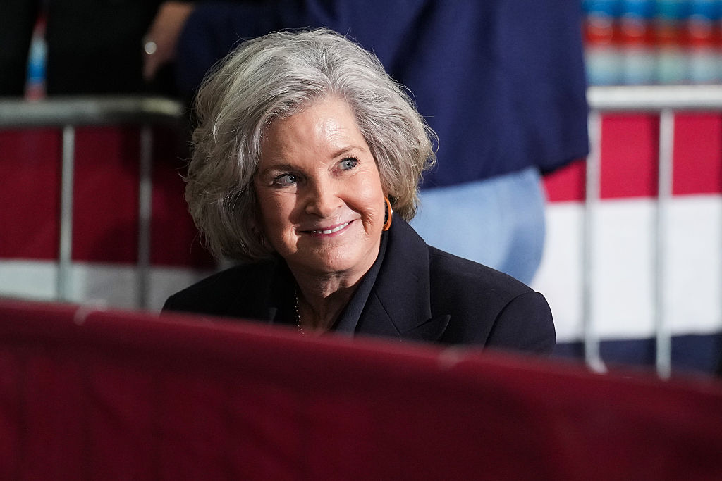 Trump's Chief of Staff Susie Wiles Diagnosed With Breast Cancer