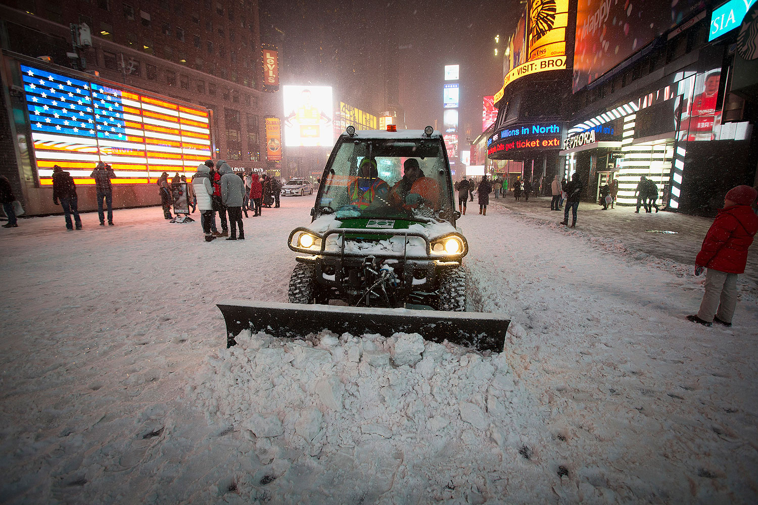 9 Things You Need to Know to Survive the Sub Zero Arctic Weather
