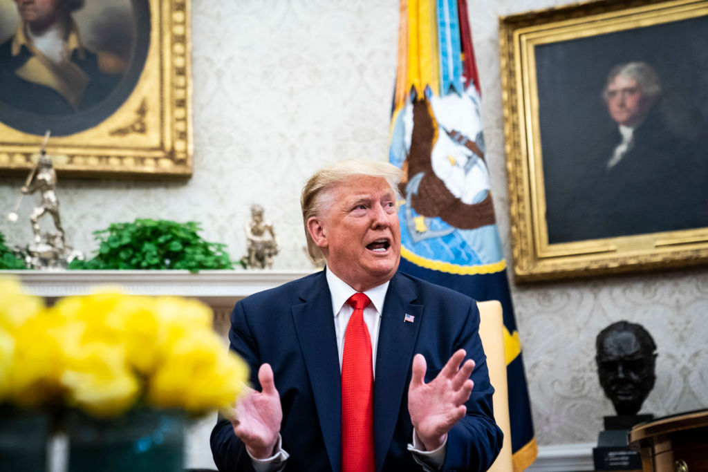Trump Holds Heated Vaping Meeting at the White House