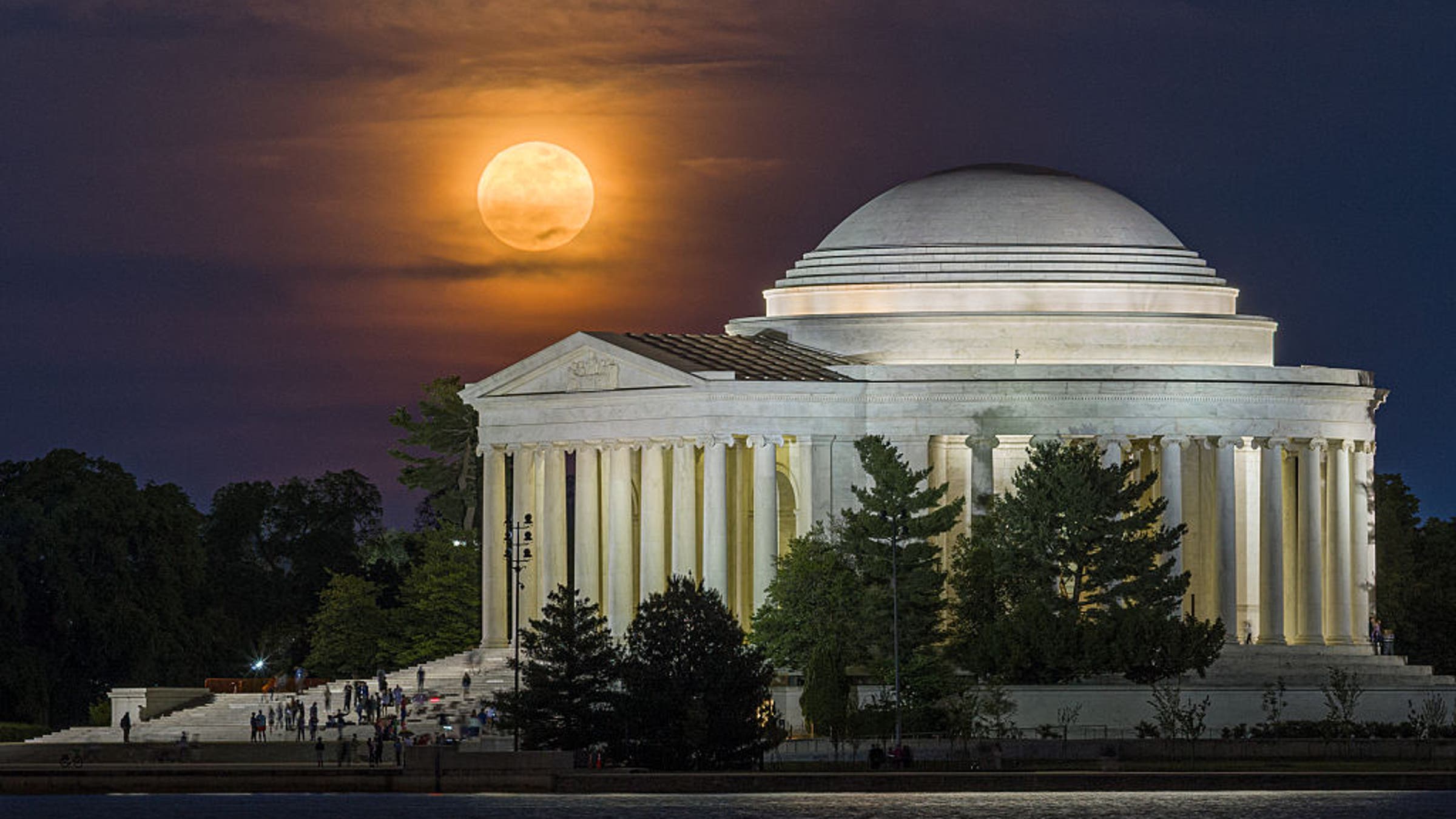 cluster (priority): Time Magazine What’s a Blue Micromoon?