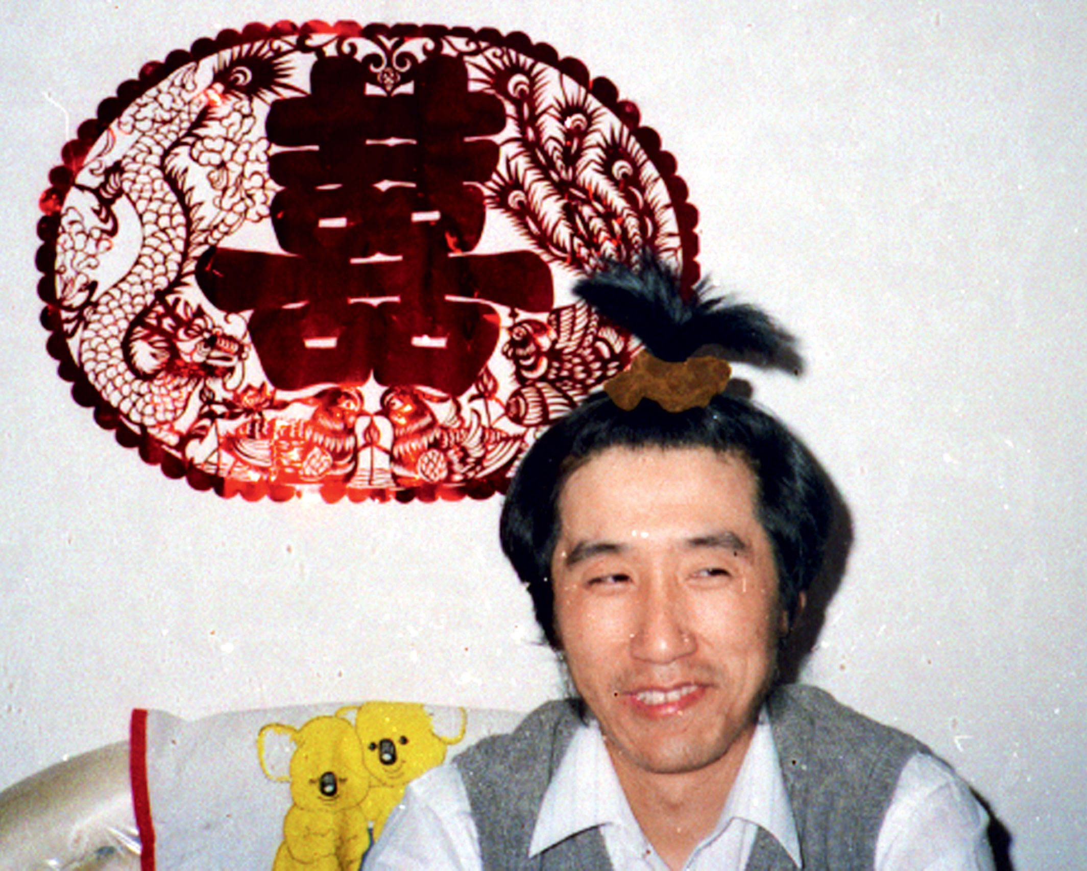 chinese cigarette wedding The Strange Use of Cigarettes at 1980s Chinese Weddings