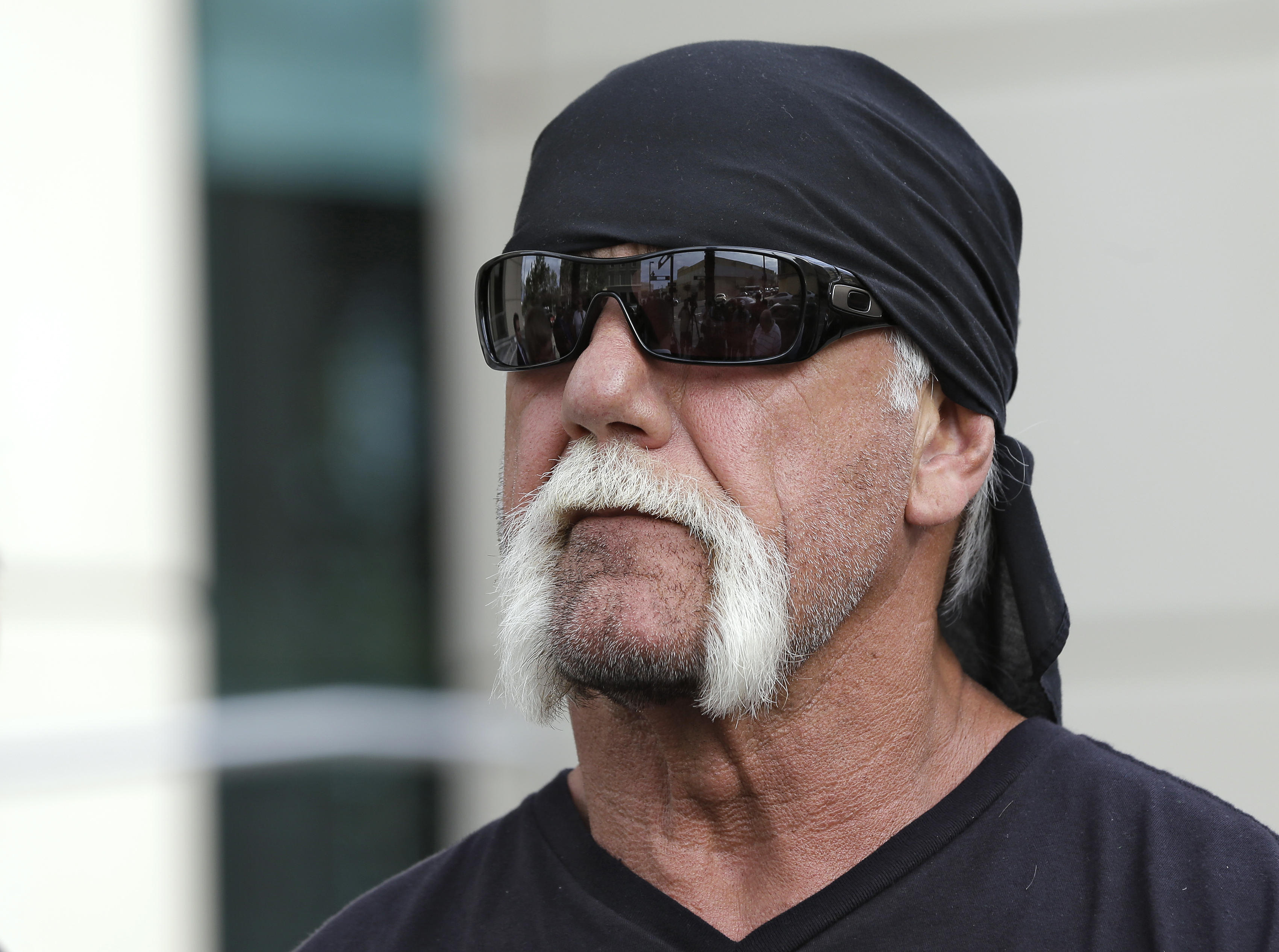 Hulk Hogan Apologizes for Racist Comments