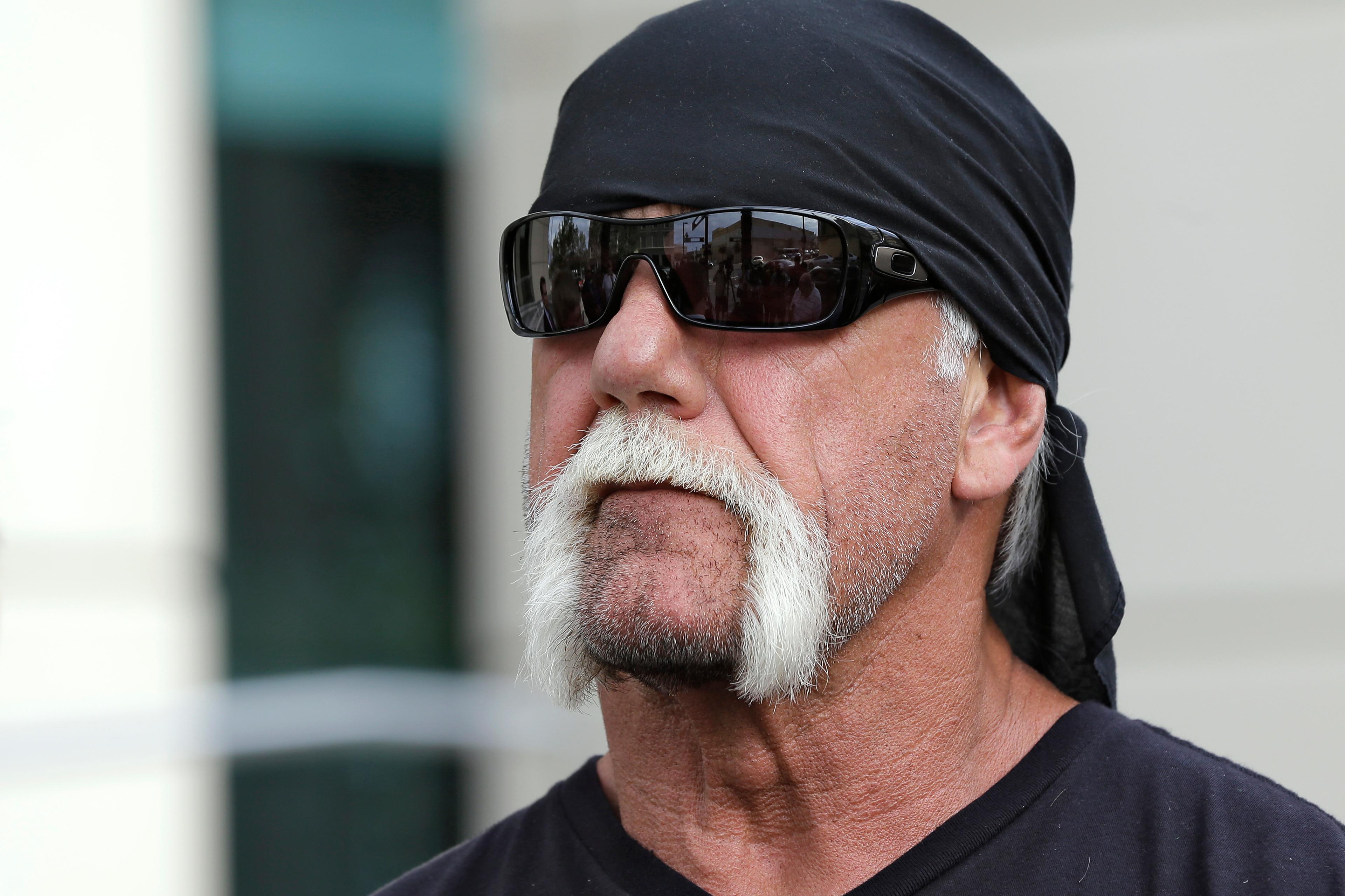 Hulk Hogan Apologizes for Racist Comments