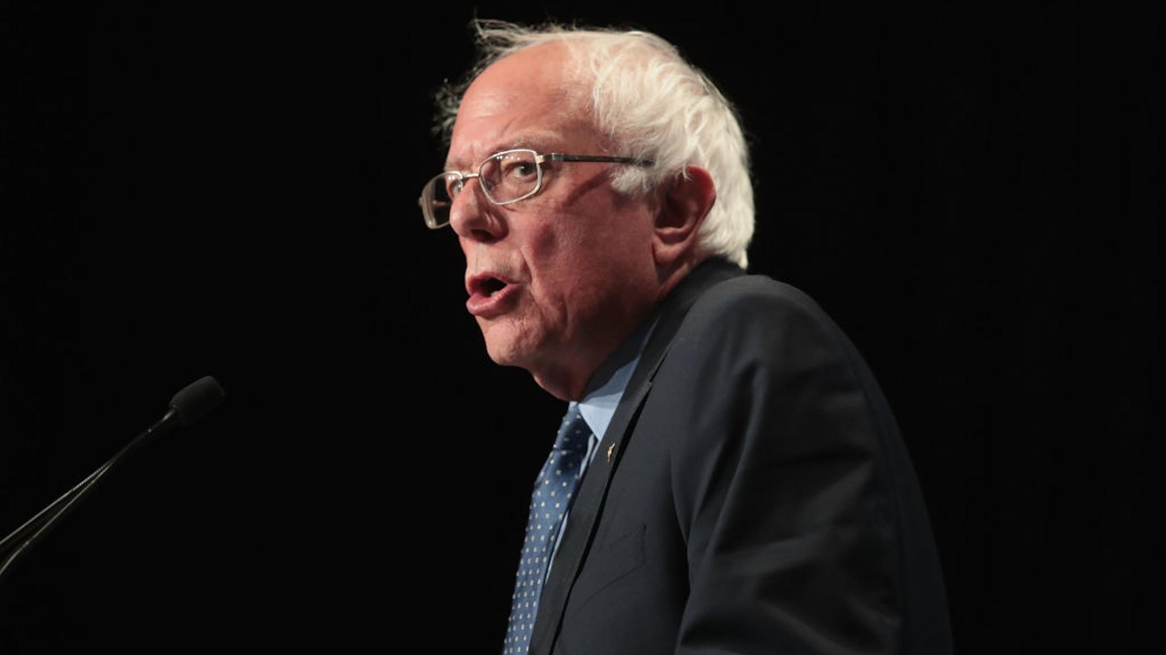 Democratic Presidential Candidates Attend Iowa Democratic Party Hall Of Fame Celebration