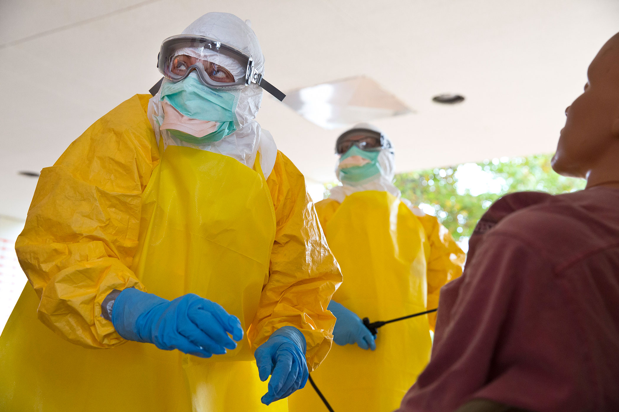 CDC Recommends Full Coverage for Personal Protective Equipment