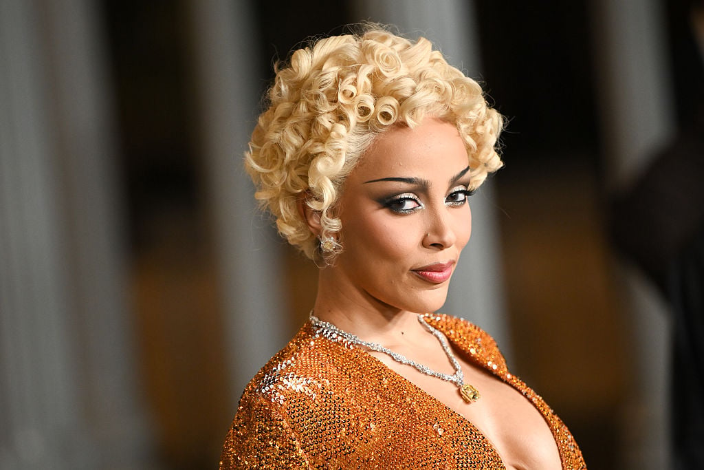Doja Cat Says She Might Have Lipedema. Here's What to Know About the Condition