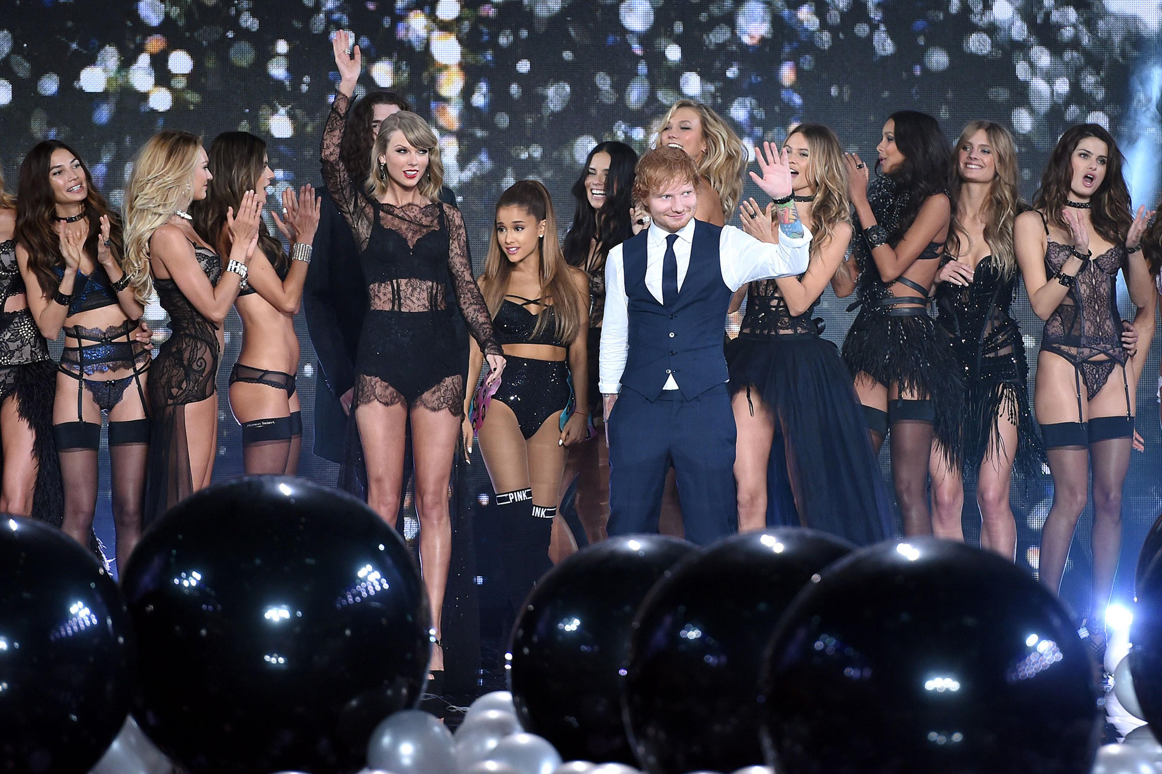Music Performances: Victoria's Secret Fashion Show Music Performances: Victoria's Secret Fashion Show