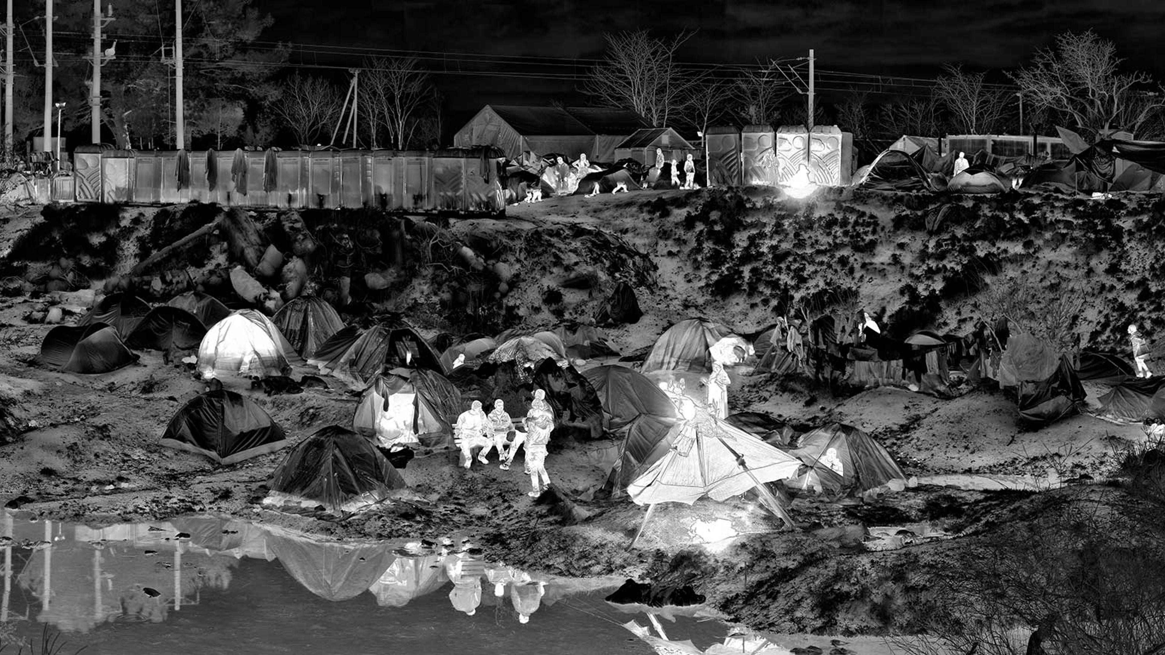 From the Idomeni
series: Heat Maps
digital Chromogenic metallic print. Idomeni, Greece, 2016.