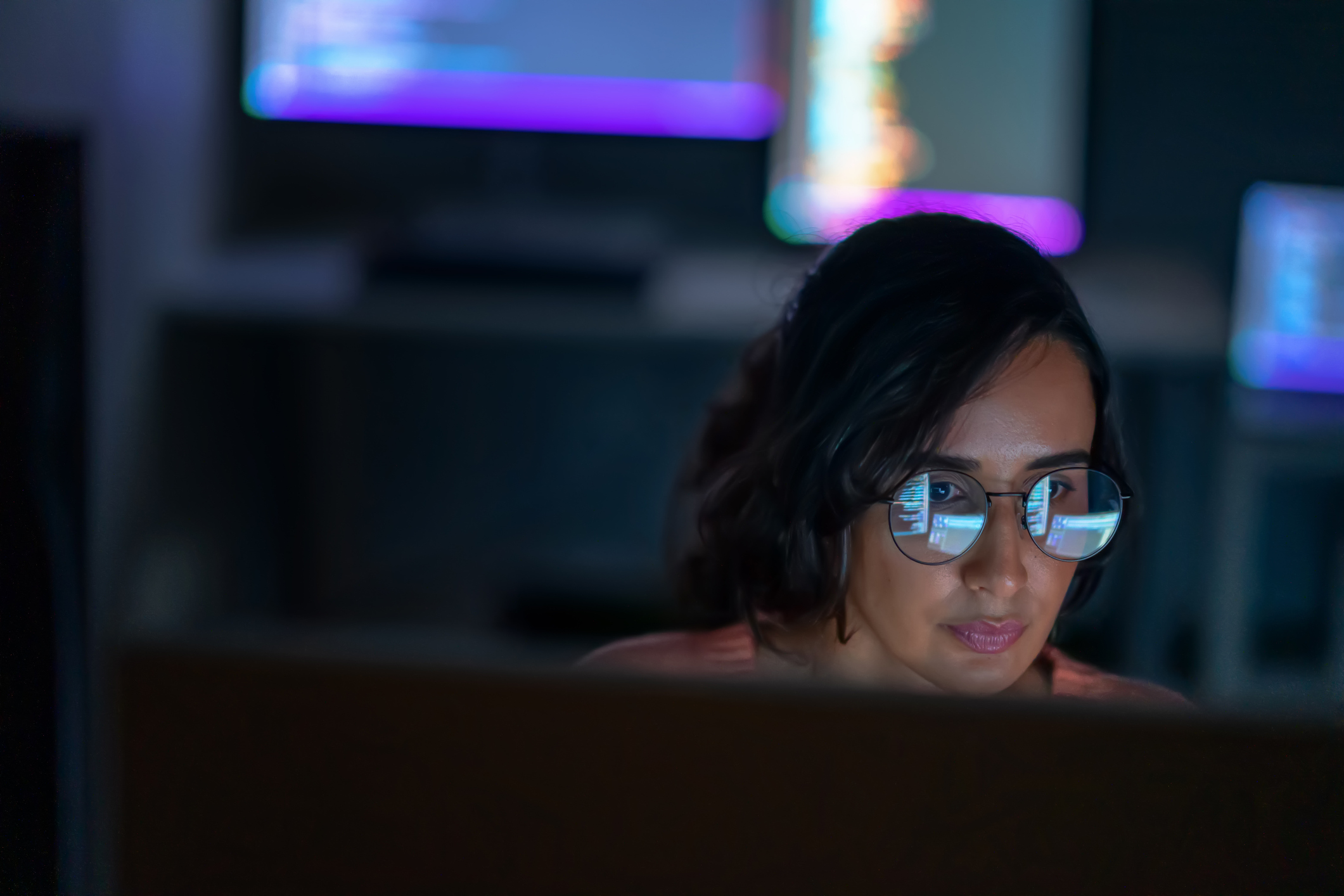 Empowered  Specialists Working in a Research Center, Using Computer to develope on Advanced Software, Develop Artificial Intelligence Interface and Cloud computing base.