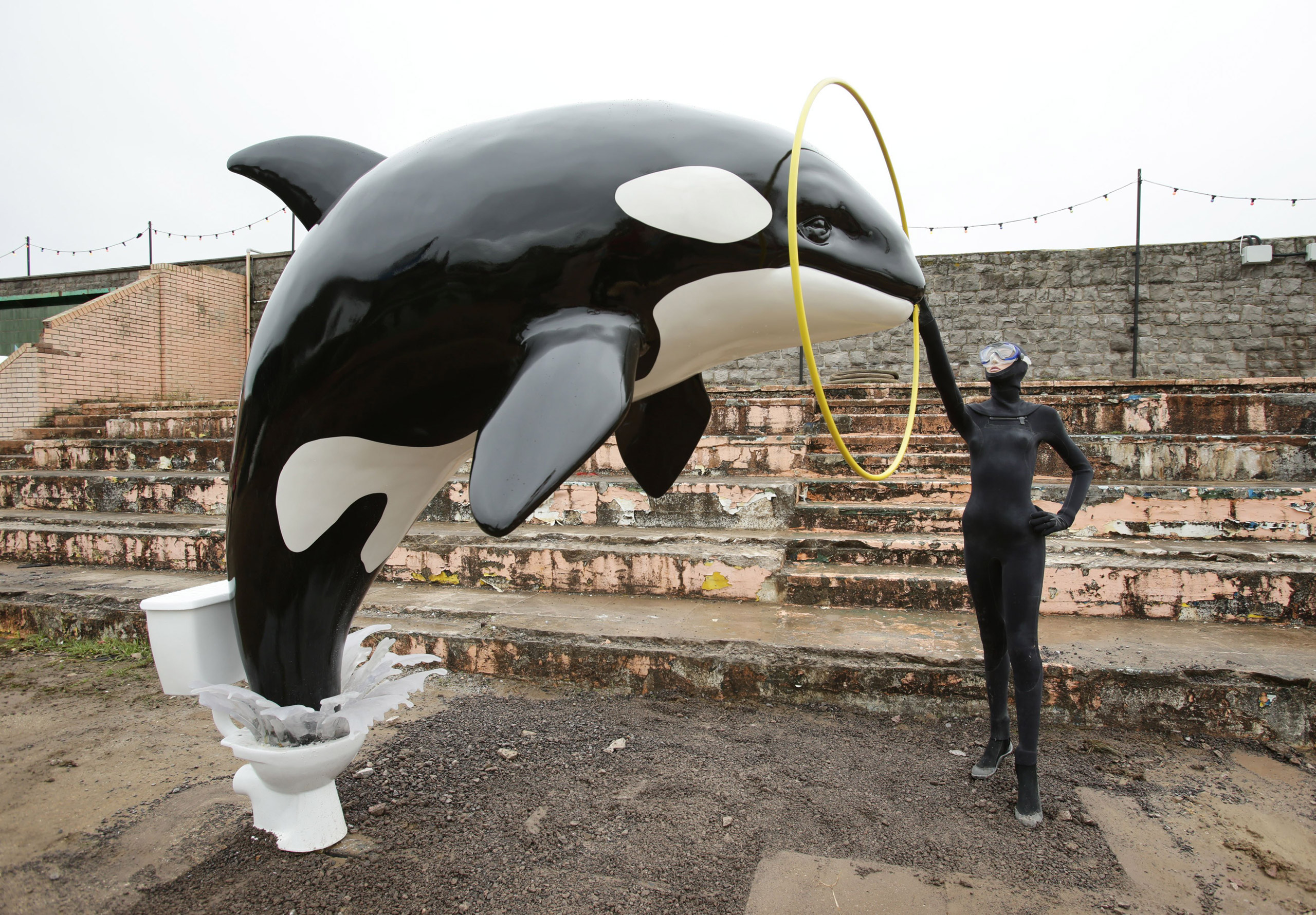 Juxtapoz バンクシー Banksy's Dismaland BANKSY Banksy Unveils Dismaland, an Art World's Mirror Disneyland in UK