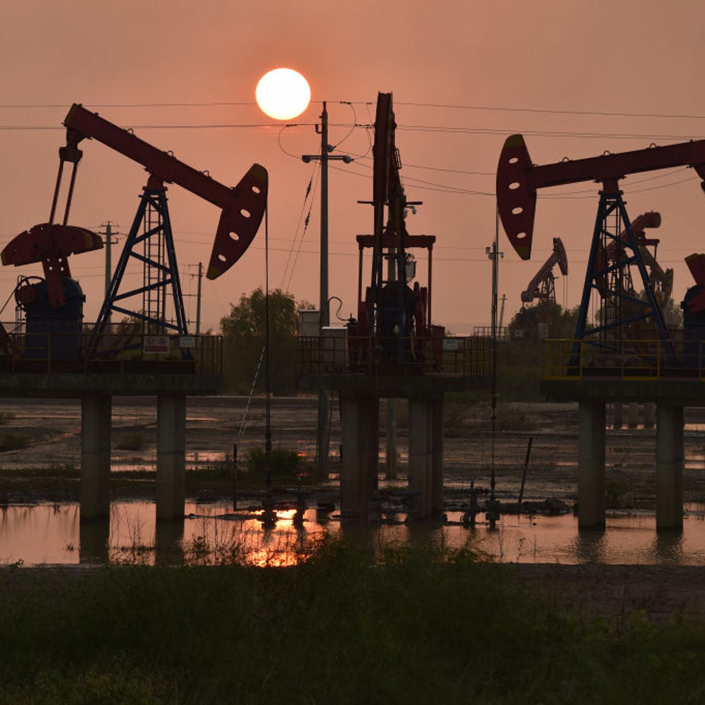 Oilfield Exploitation