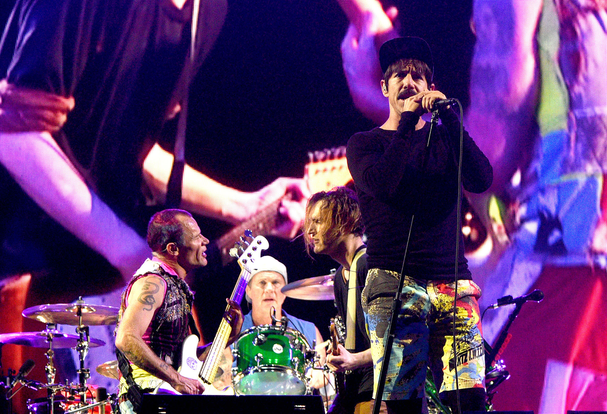 The Red Hot Chili Peppers Just Announced Their 2017 Tour Dates
