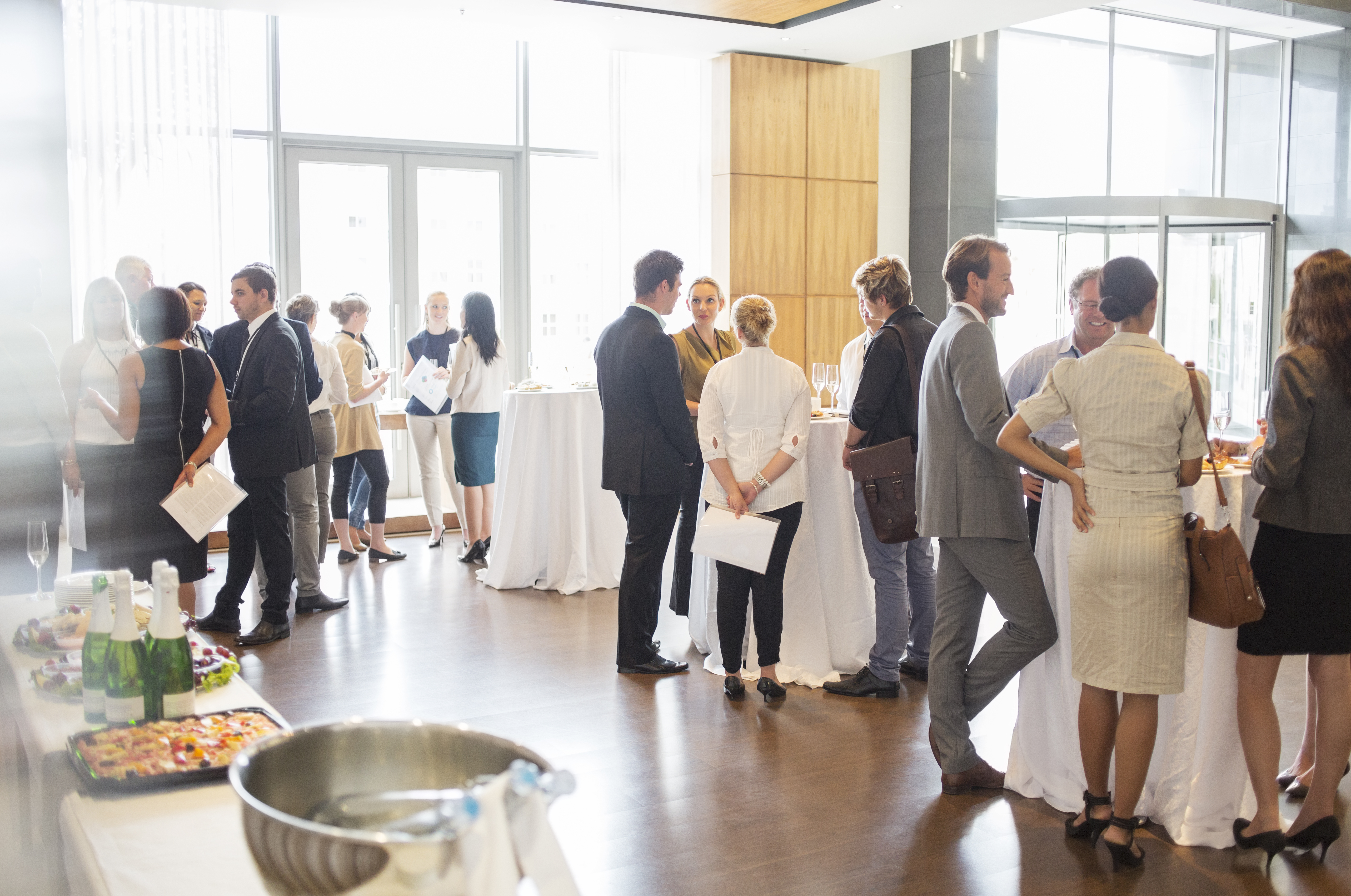 17 Simple Ways to Master the Art of Networking