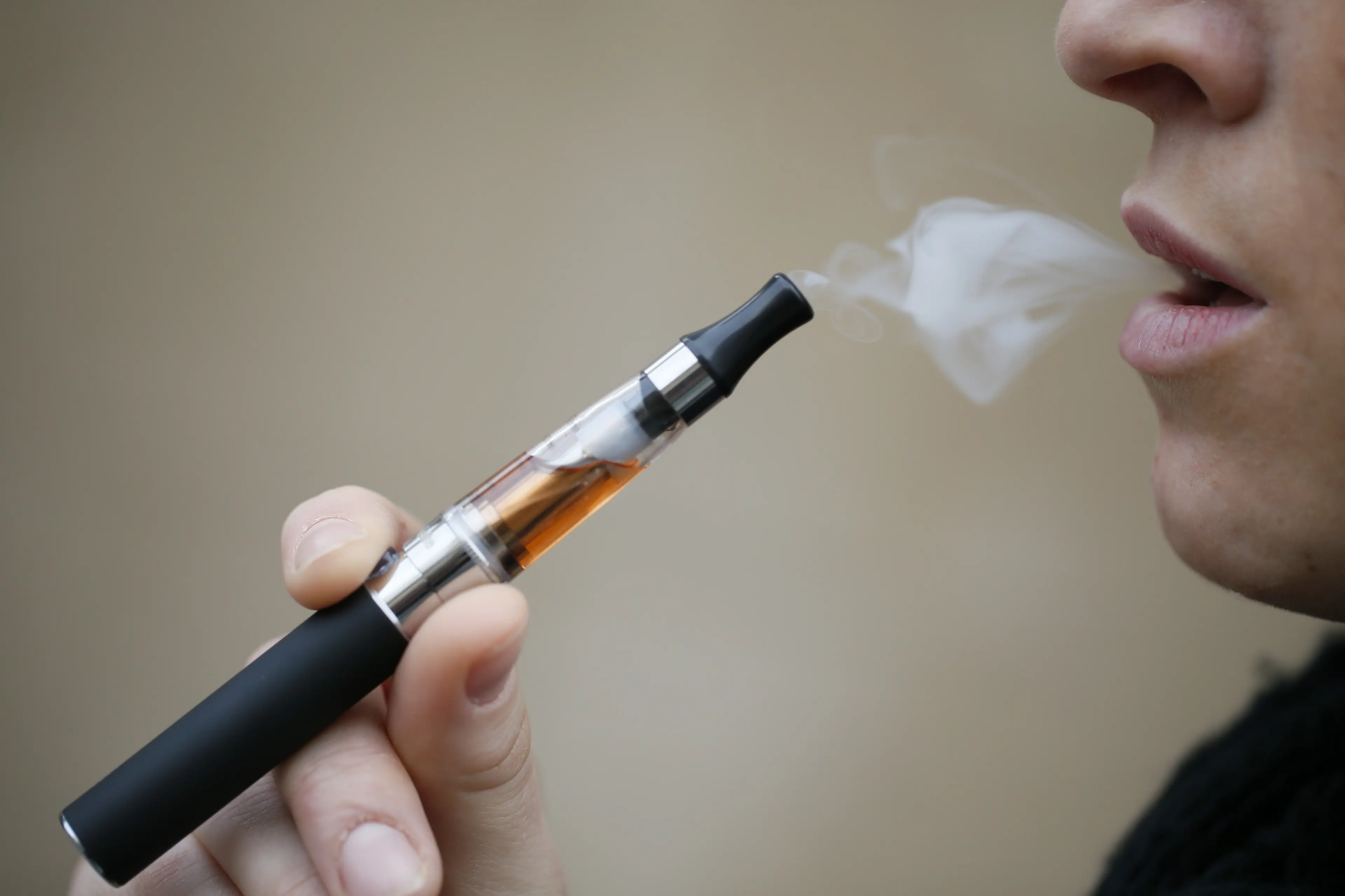 E-Cigarettes Brands Flood the Market, Both Online and in Stores E-Cigarettes Brands Flood the Market, Both Online and in Stores
