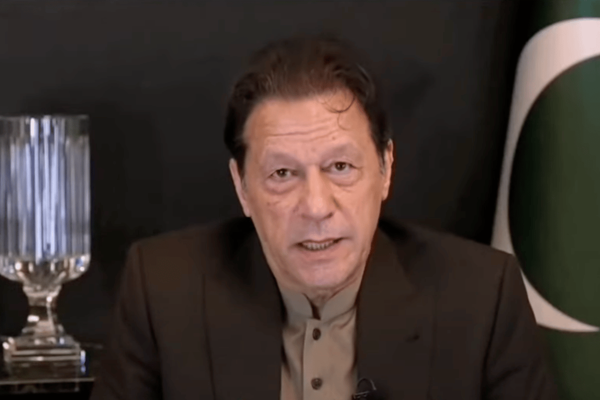 Imran V R Jailed Imran Khan Speaks to Supporters via AI