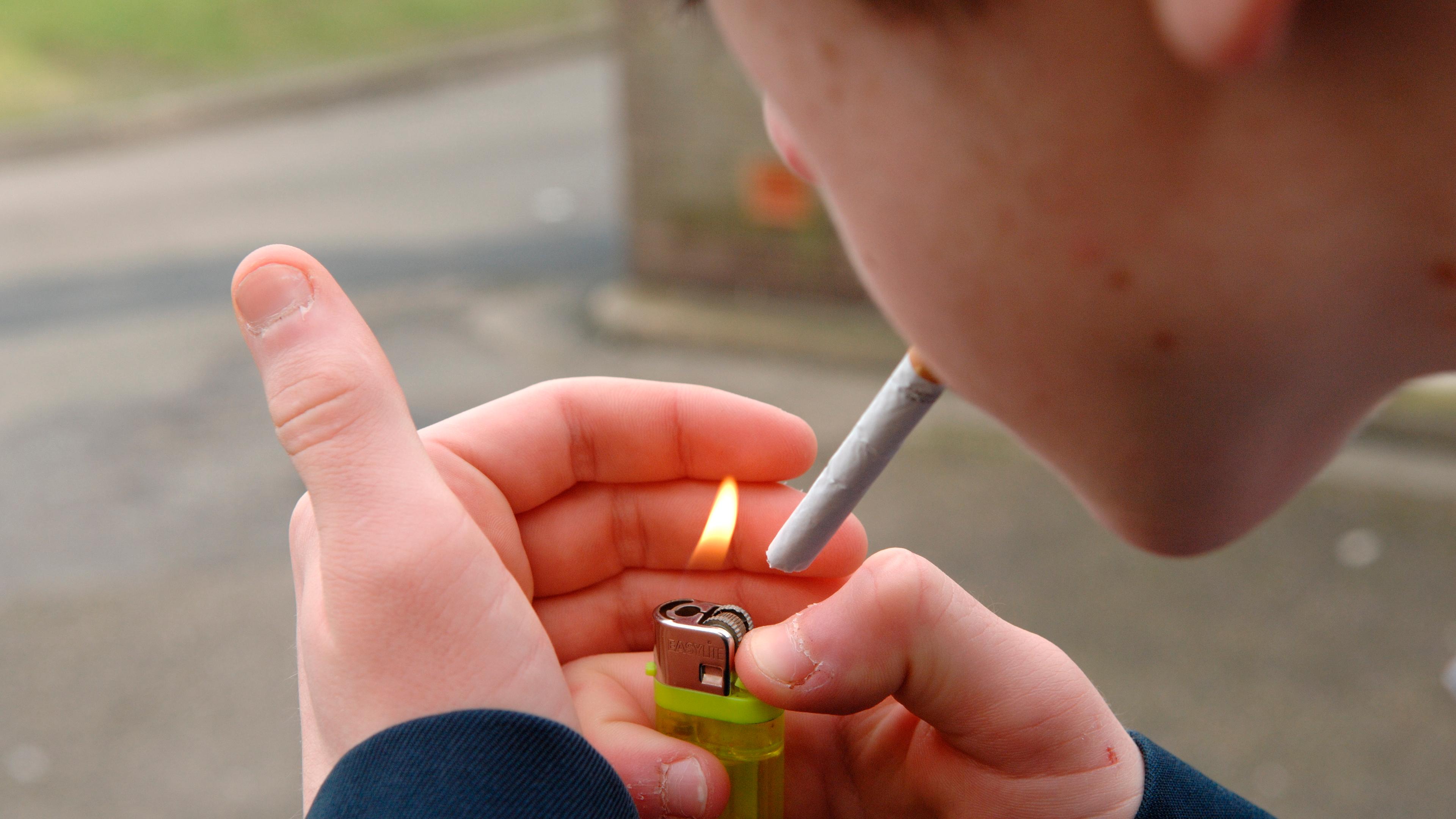 does walmart sale tobacco Walgreens, Walmart, Rite Aid Urged to Follow CVS's Lead, Ban Tobacco