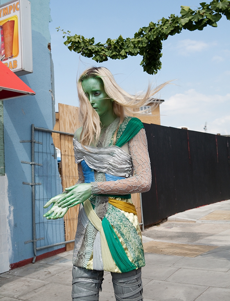 In the Shadow of Viviane Sassen
