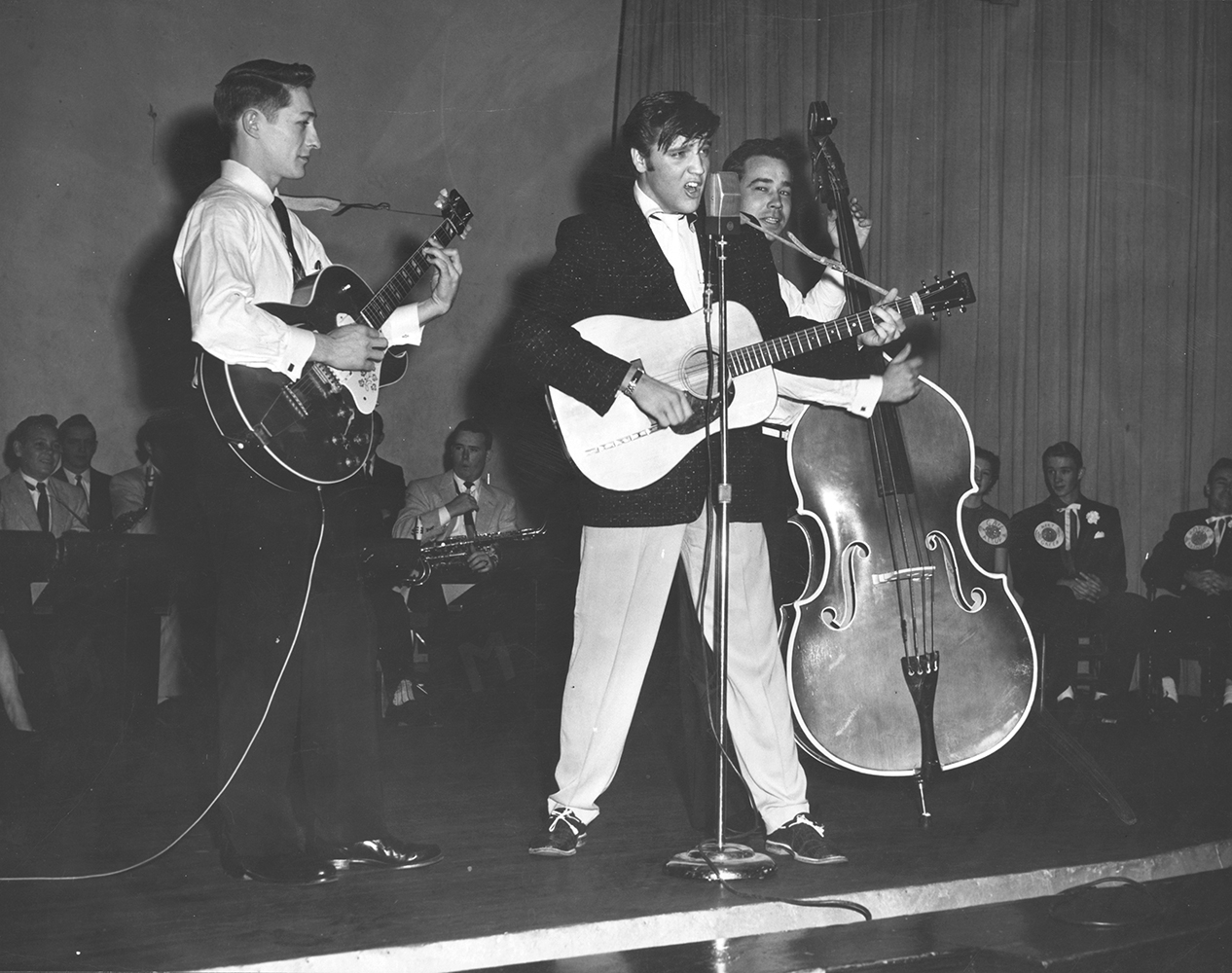 Elvis Presley, 1954: 'That's All Right' Lights the Rock 'n' Roll Spark