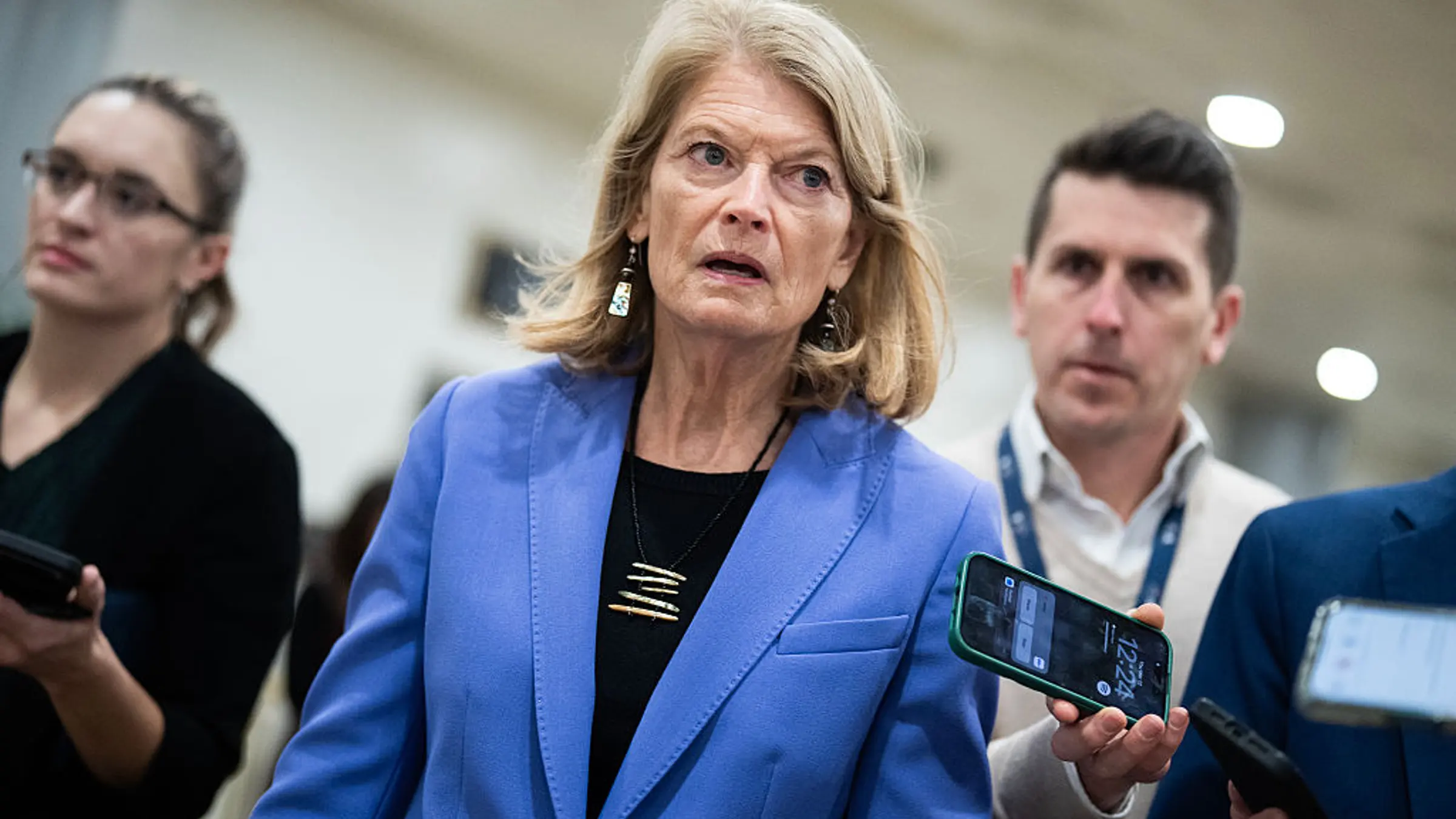 3 Republicans Join Democrats in Closest Senate Vote Yet to Halt Iran