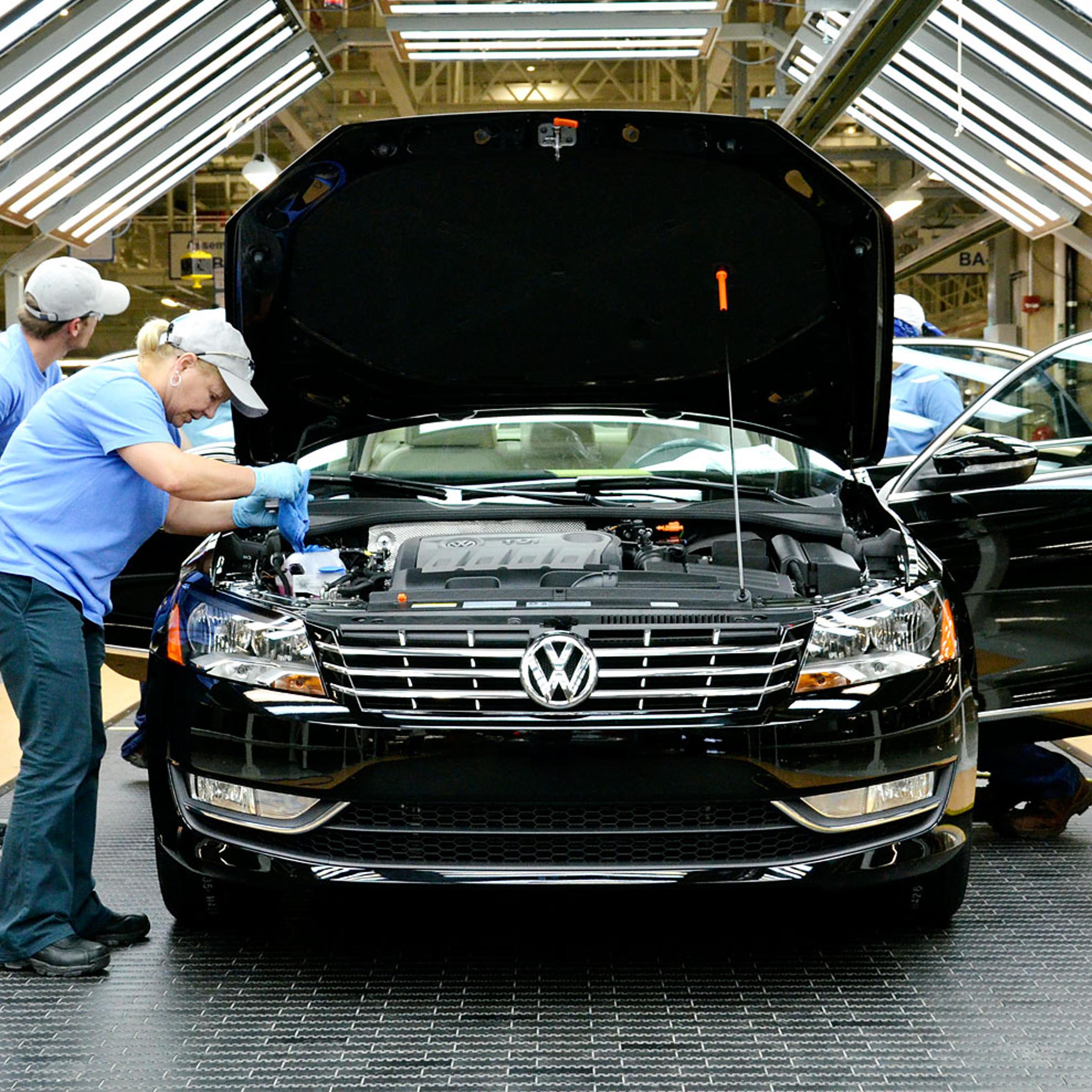New 2012 VW Passat First Drive And Factory Tour