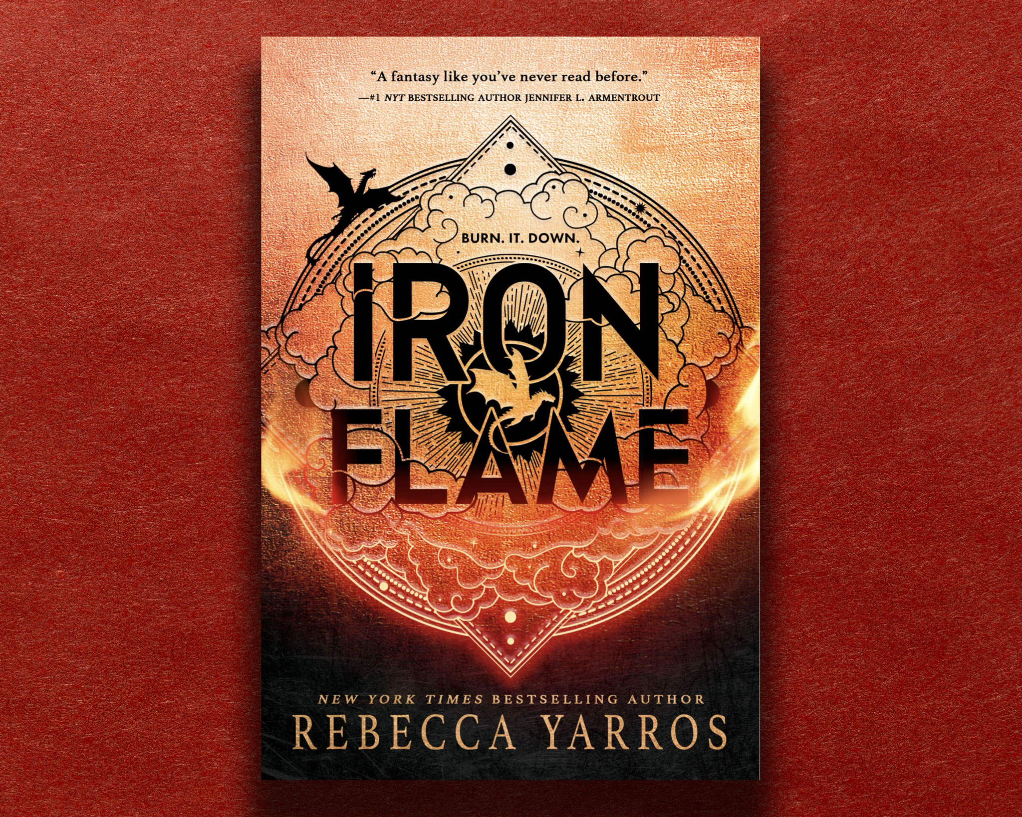洋書 IRON FLAME - Rebecca Yarros Amazon.com: Iron Flame: 9780349437026: YARROS, REBECCA: Books
