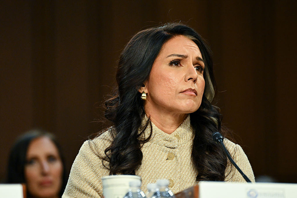 Tulsi Gabbard Resigns as Trumps Director of National Intelligence