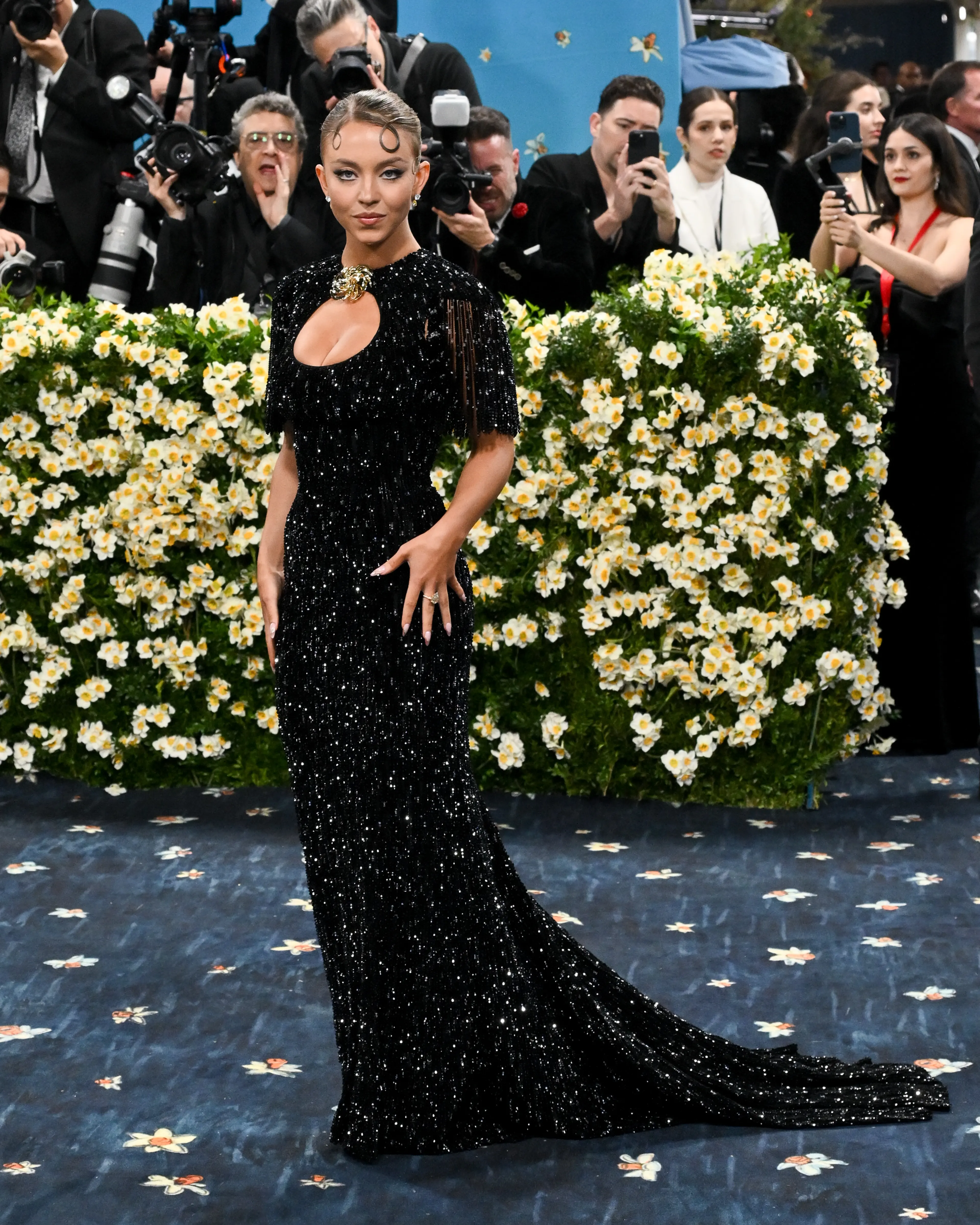 Why Sydney Sweeney Paid Homage to Kim Novak at the Met Gala Why Sydney Sweeney Paid Homage to Kim Novak at the Met Gala