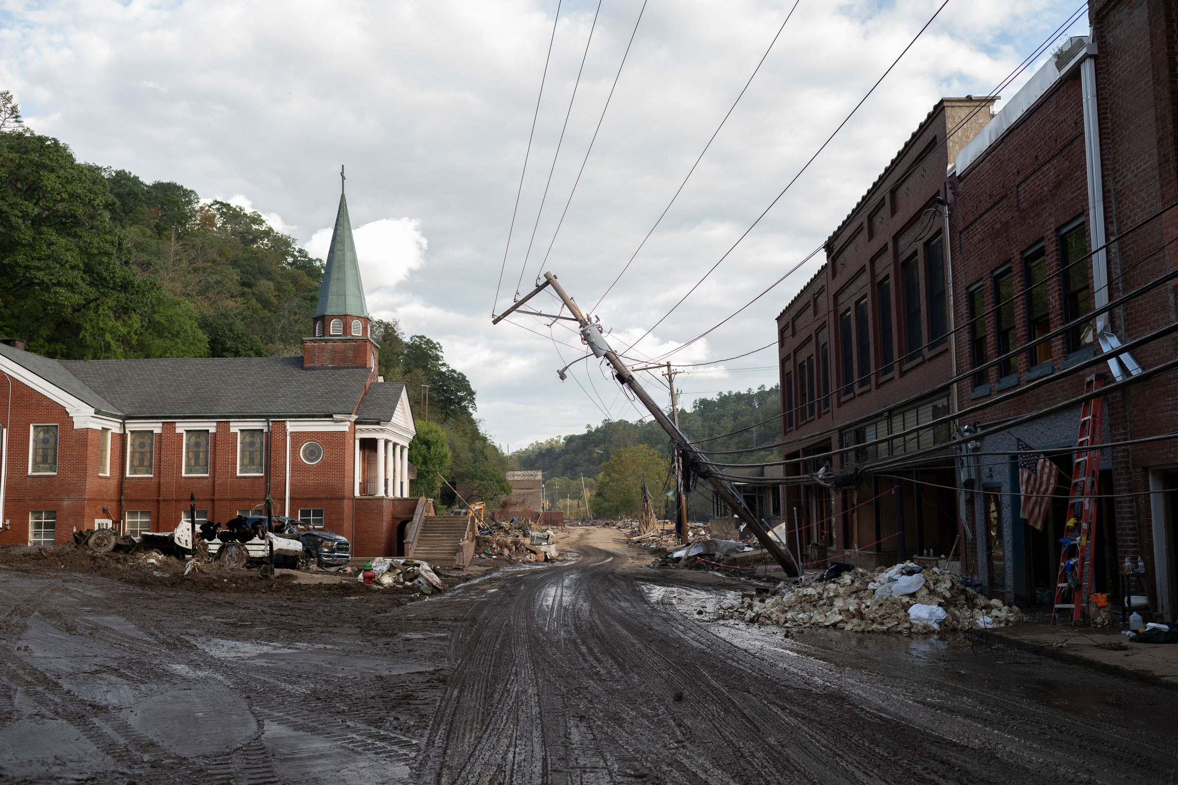 Hurricane Helene’s Devastation Through One Photographer’s Eyes