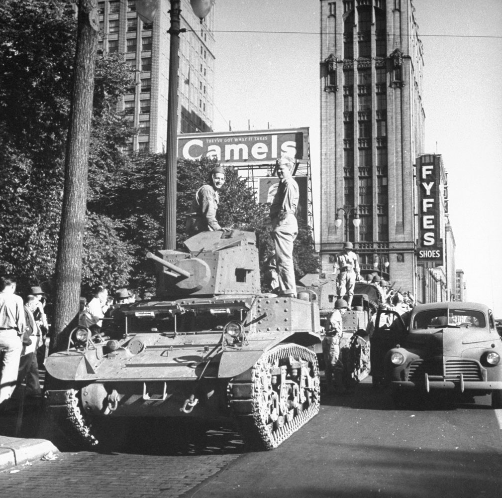 Detroit Race Riots 1943: Photos From a City in Turmoil During WWII