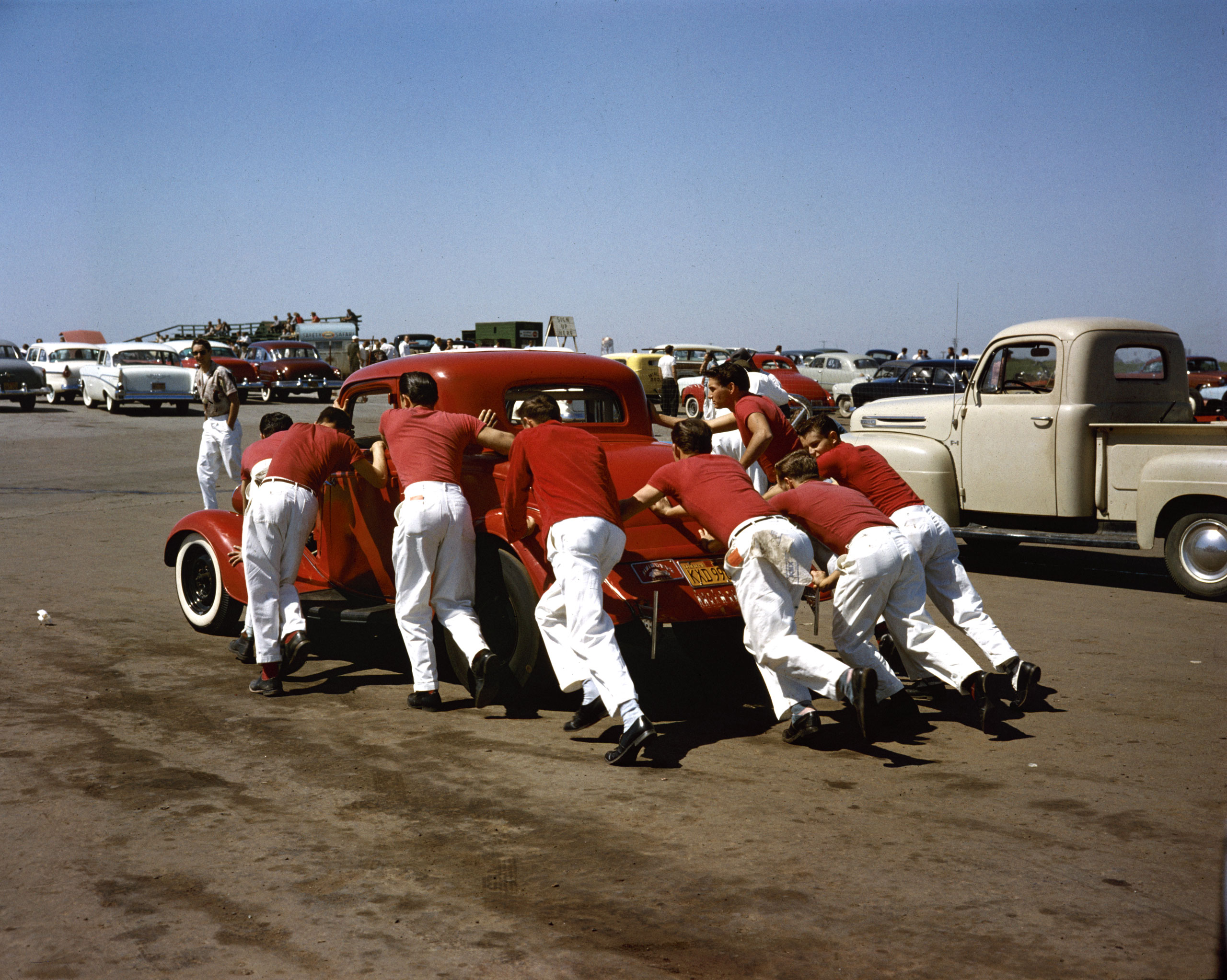Hot Rods and Drag Racers of the 1950s: Photos from LIFE Magazine